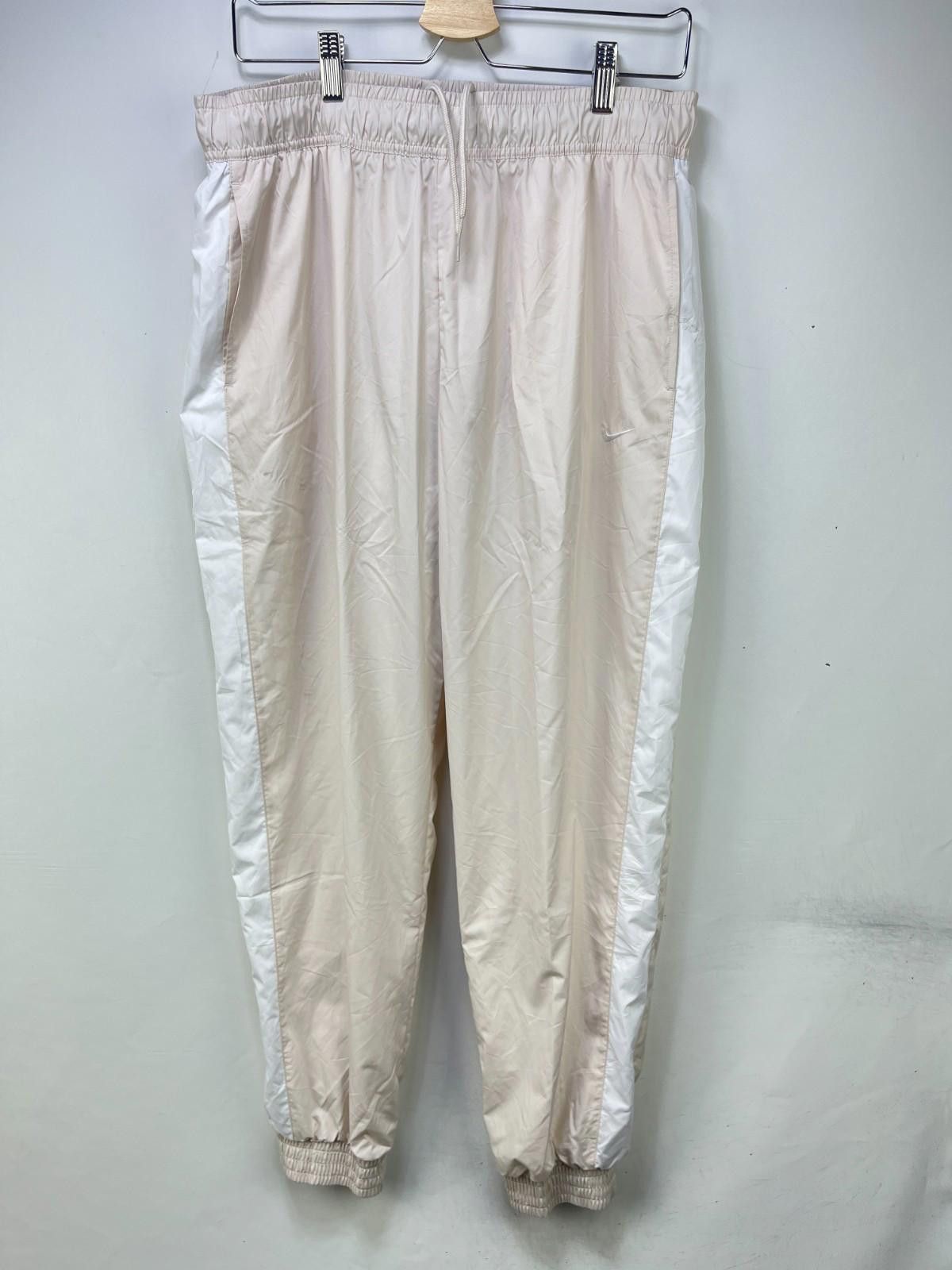 Nike Nike Windbreaker Track Pants Brand New Large Size US 34 / EU 50 - 1 Thumbnail