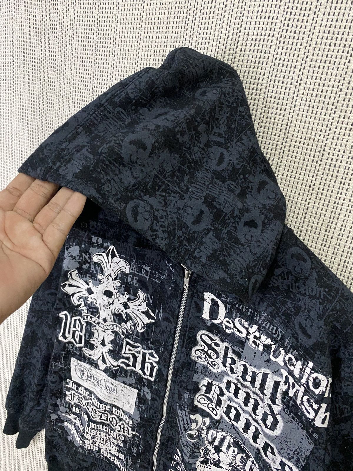 If Six Was Nine Japanase brand beaumere skull and bones full printed Size US M / EU 48-50 / 2 - 7 Thumbnail