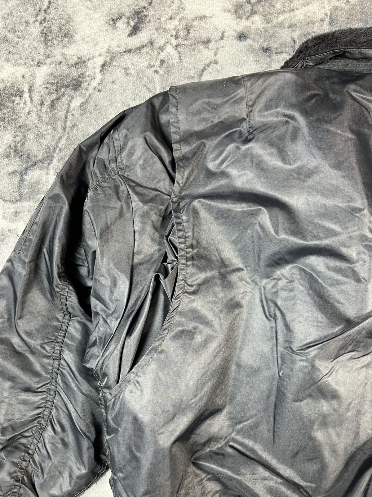 Vintage Vintage Black MA-1 Bomber Jacket Size US XL / EU 56 / 4 - 13 Thumbnail