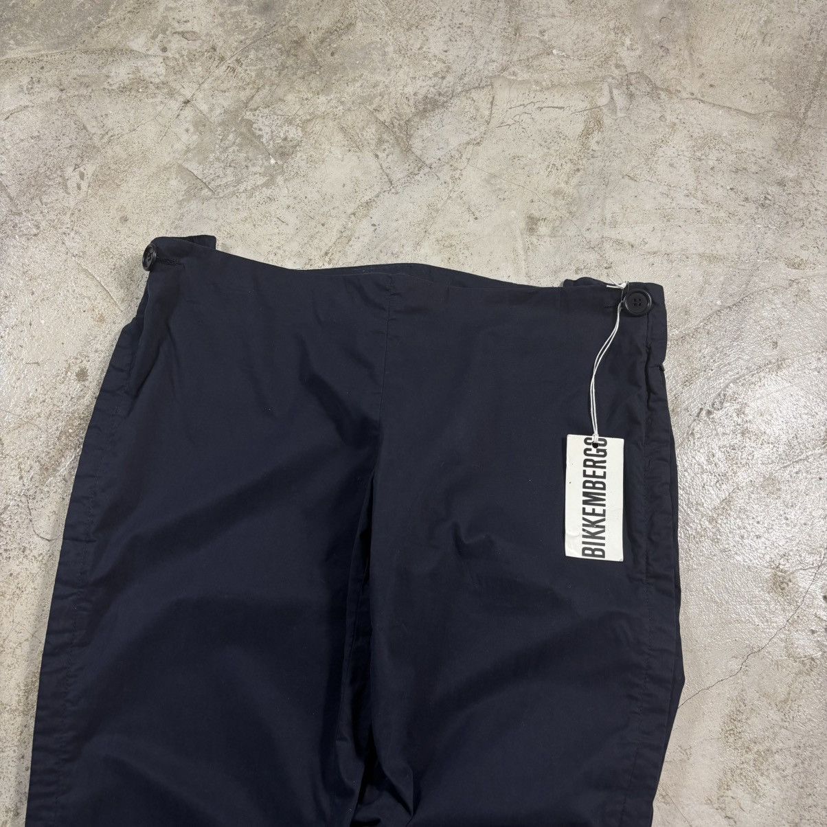 Dirk Bikkembergs Dirk Bikkermbergs Pantalone Trouser Ankle Zip Aw2021 Size US 36 / EU 52 - 3 Thumbnail