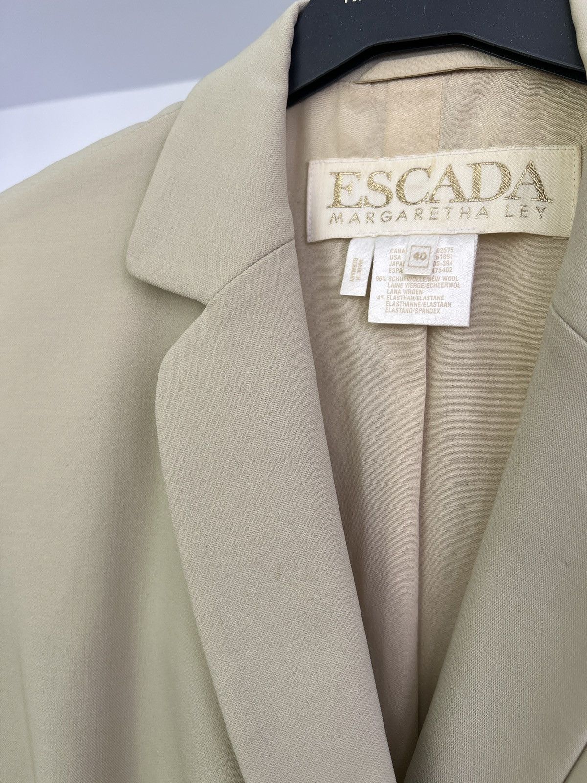 Designer × Escada × Vintage Vintage ESCADA Women's Beige Wool Blazer Jacket Size S / US 4 / IT 40 - 10 Thumbnail