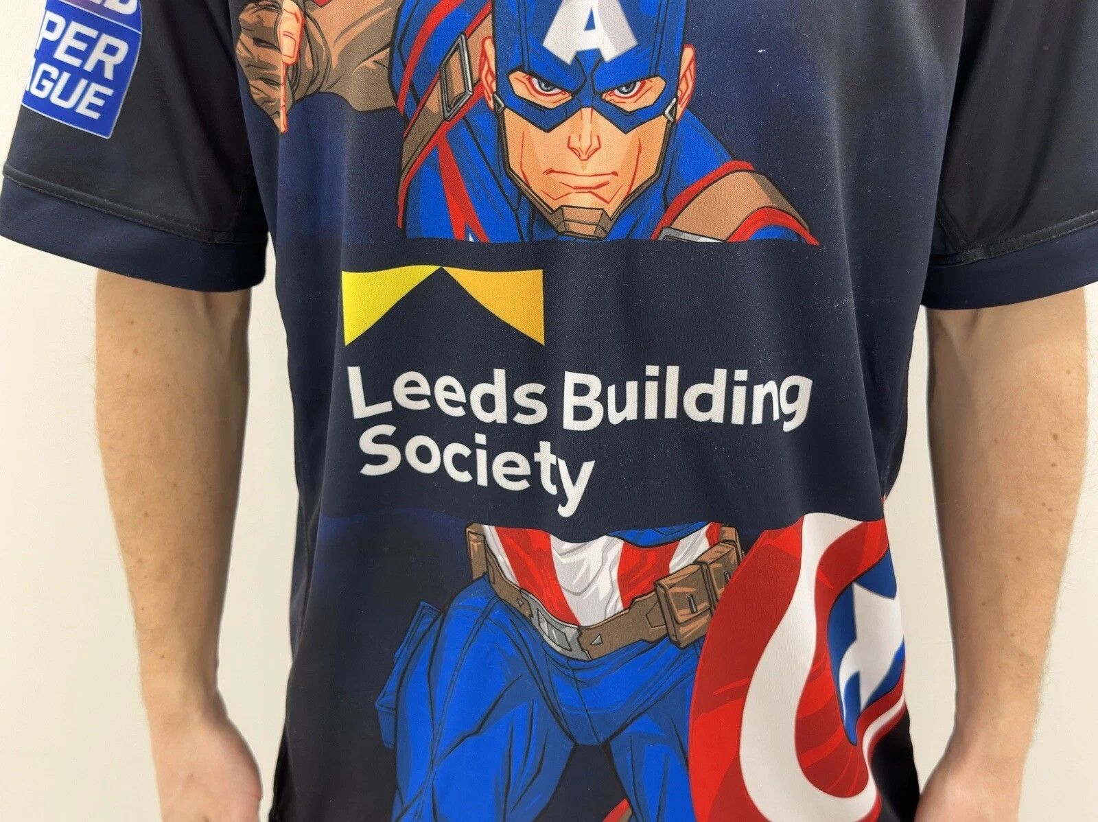 Vintage Leeds Rhinos Rugby Jersey Captain America Shirt 2018 Men ISC Size US L / EU 52-54 / 3 - 4 Thumbnail