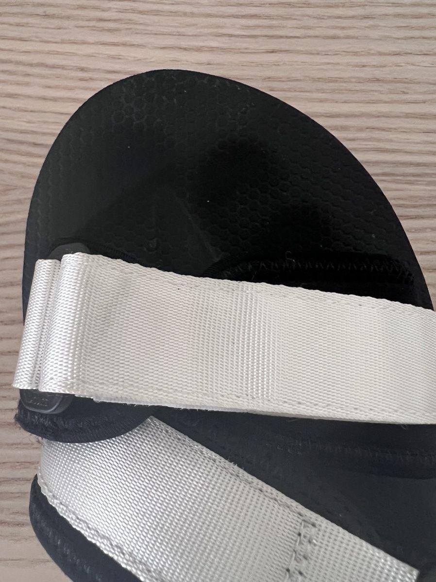 Suicoke Kisee V sandals, size EU43 (fit EU42 or US9) Size US 10 / EU 43 - 11 Thumbnail