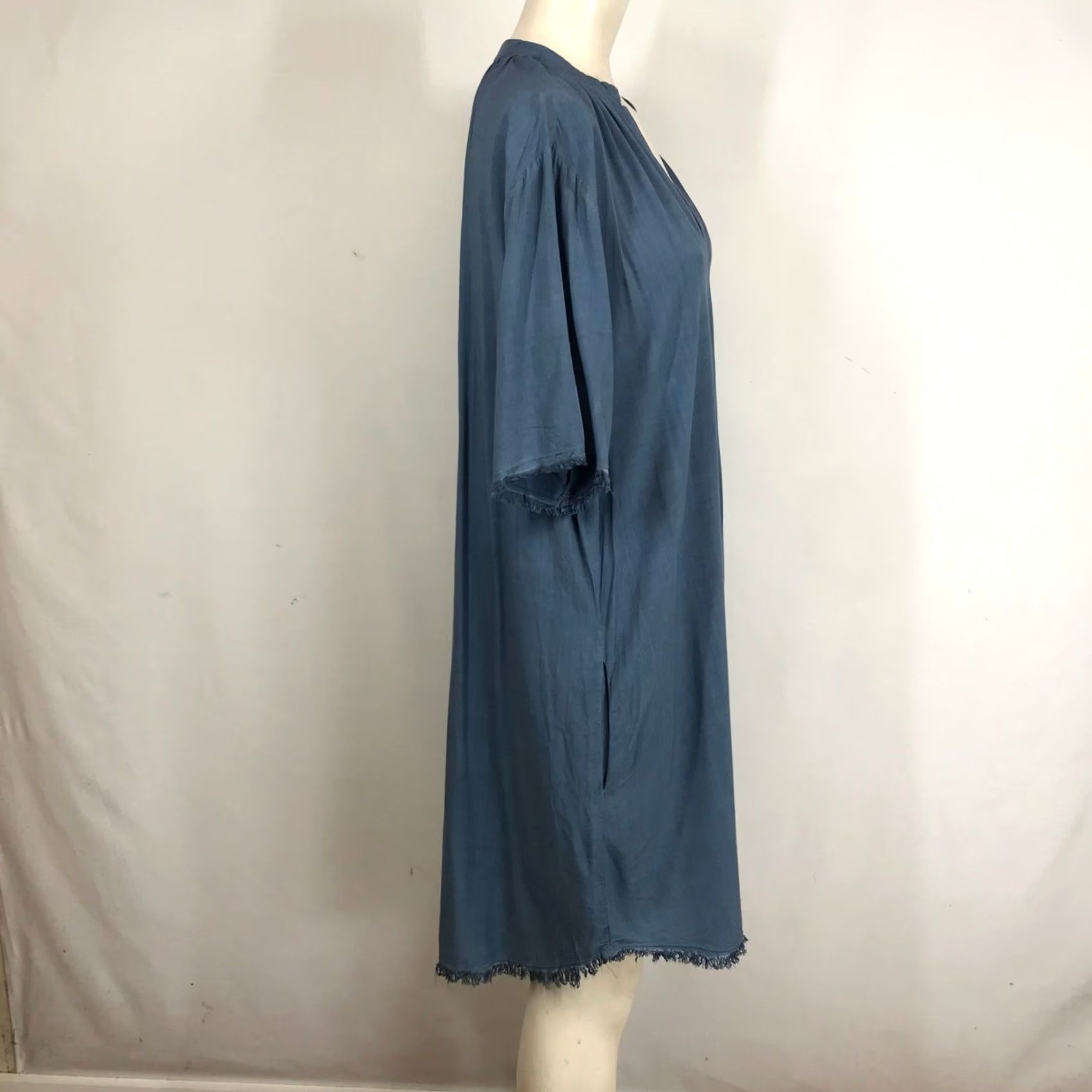 Vintage The Odells Blue V-Neck Tunic Dress Kaftan Shirt Dress L Womens Boho Fringe Pockets Asymmetric Rayon Spring Summer Casual Size L / US 10 / IT 46 - 4 Thumbnail