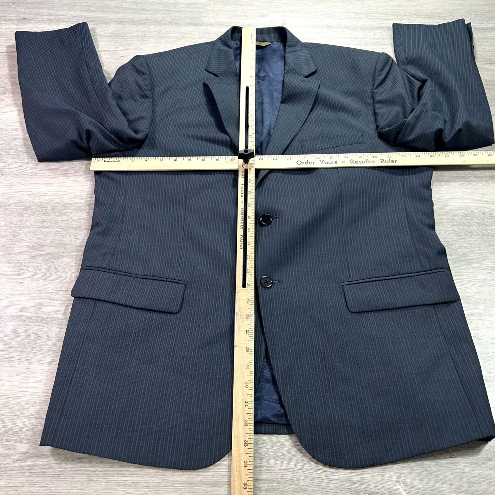 Pronto Uomo VINTAGE? No. Pronto Uomo Signature Blazer Mens 46R Navy Pinstripe Made in Italy Super 110s Size 46R - 6 Thumbnail