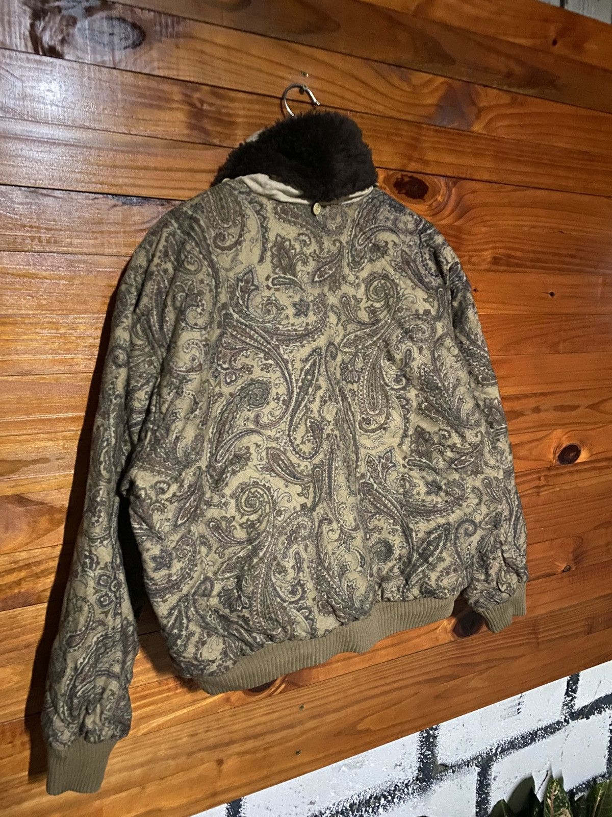 Vintage Vintage 1990s Paisley Print Fur Collar Zip Jacket – Retro Size US L / EU 52-54 / 3 - 8 Thumbnail