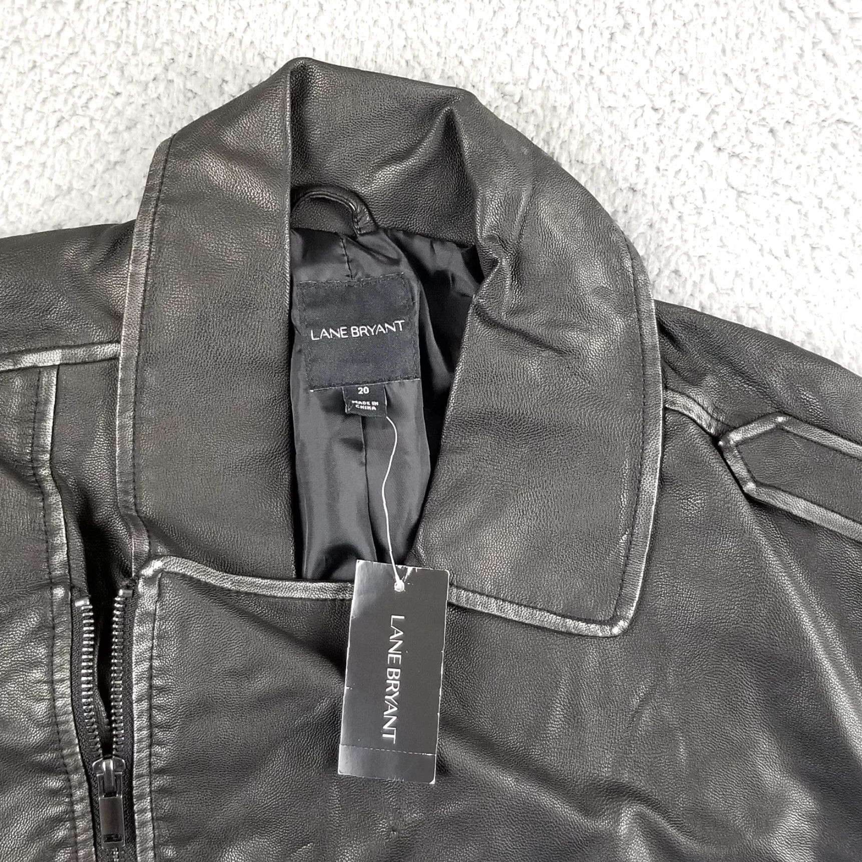 Vintage VINTAGE NWT Lane Bryant 20 Moto Jacket Faux Leather Black - Jacket - Women Plus 20 Black Moto Leather Zip Front Sized? Size 3XL / US 20-22 - 2 Thumbnail
