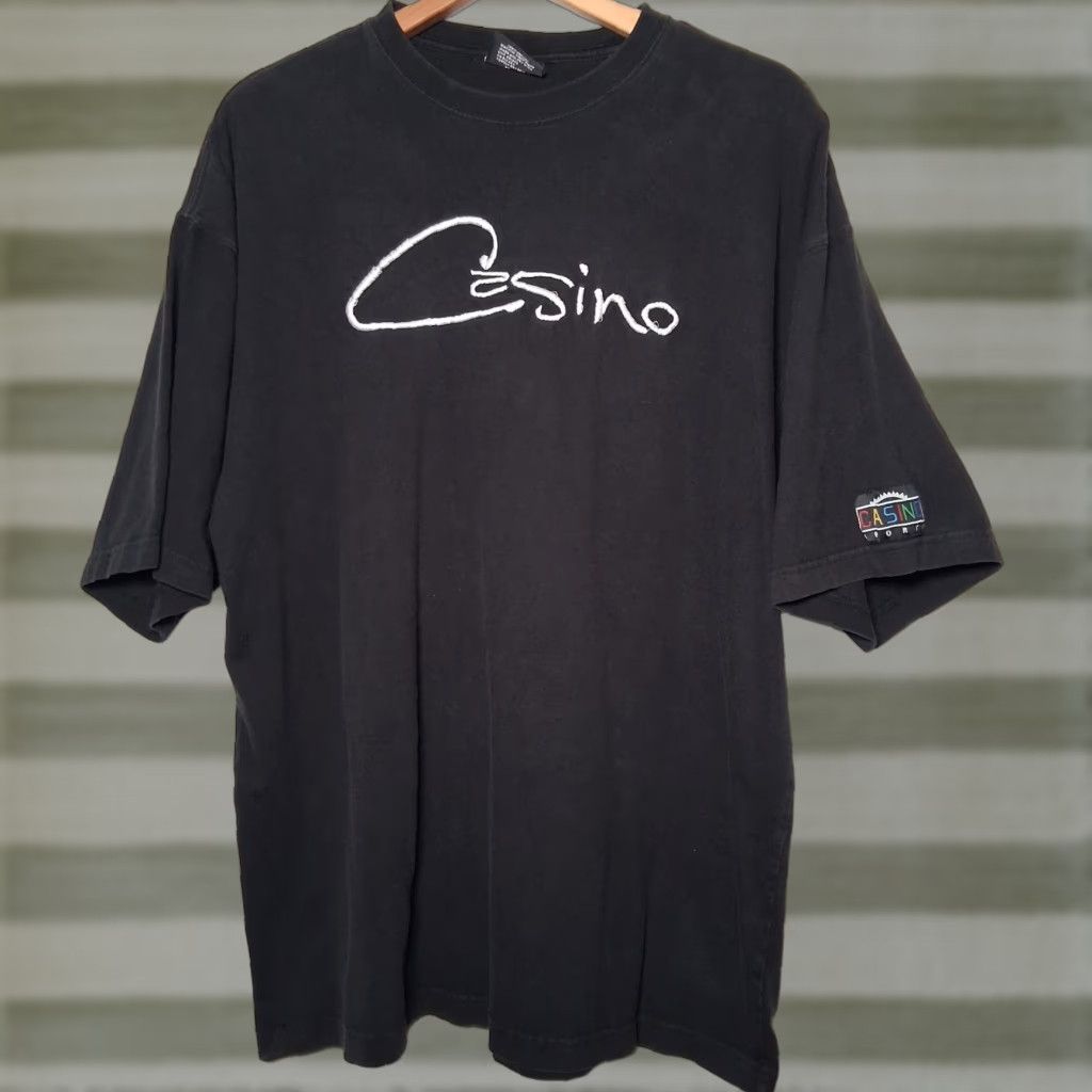 Vintage VINTAGE Luxe-T Casino Sports Shirt Men L Black Embroidered Gambling 1990s T-Shirt Crew Neck Short Sleeve Cotton Knit Size US L / EU 52-54 / 3 - 1 Thumbnail