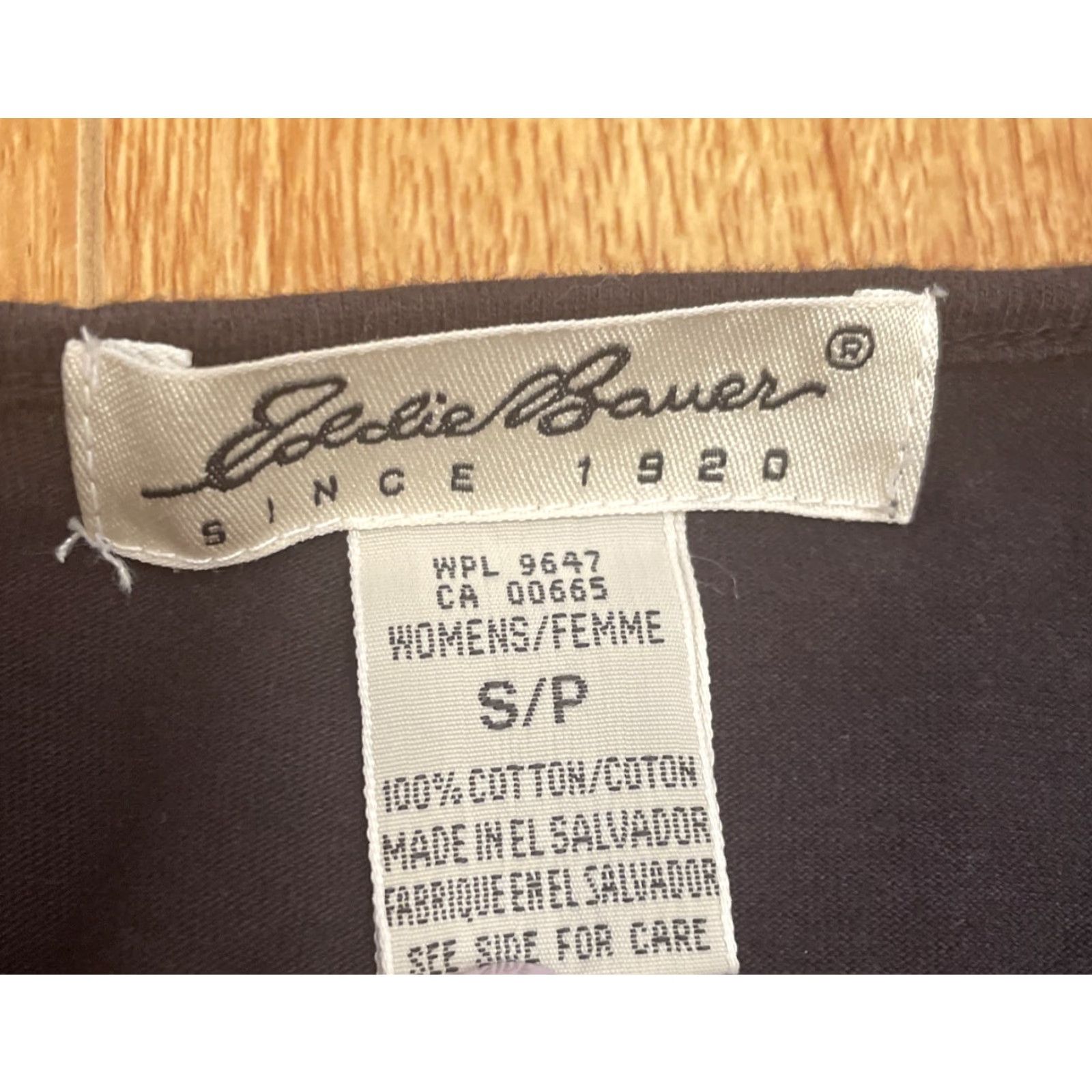 Eddie Bauer VINTAGE Eddie Bauer Shirt Women Black Small Round Neck Pullover Short Sleeve T-Shirt S Regular Size S / US 4 / IT 40 - 2 Thumbnail
