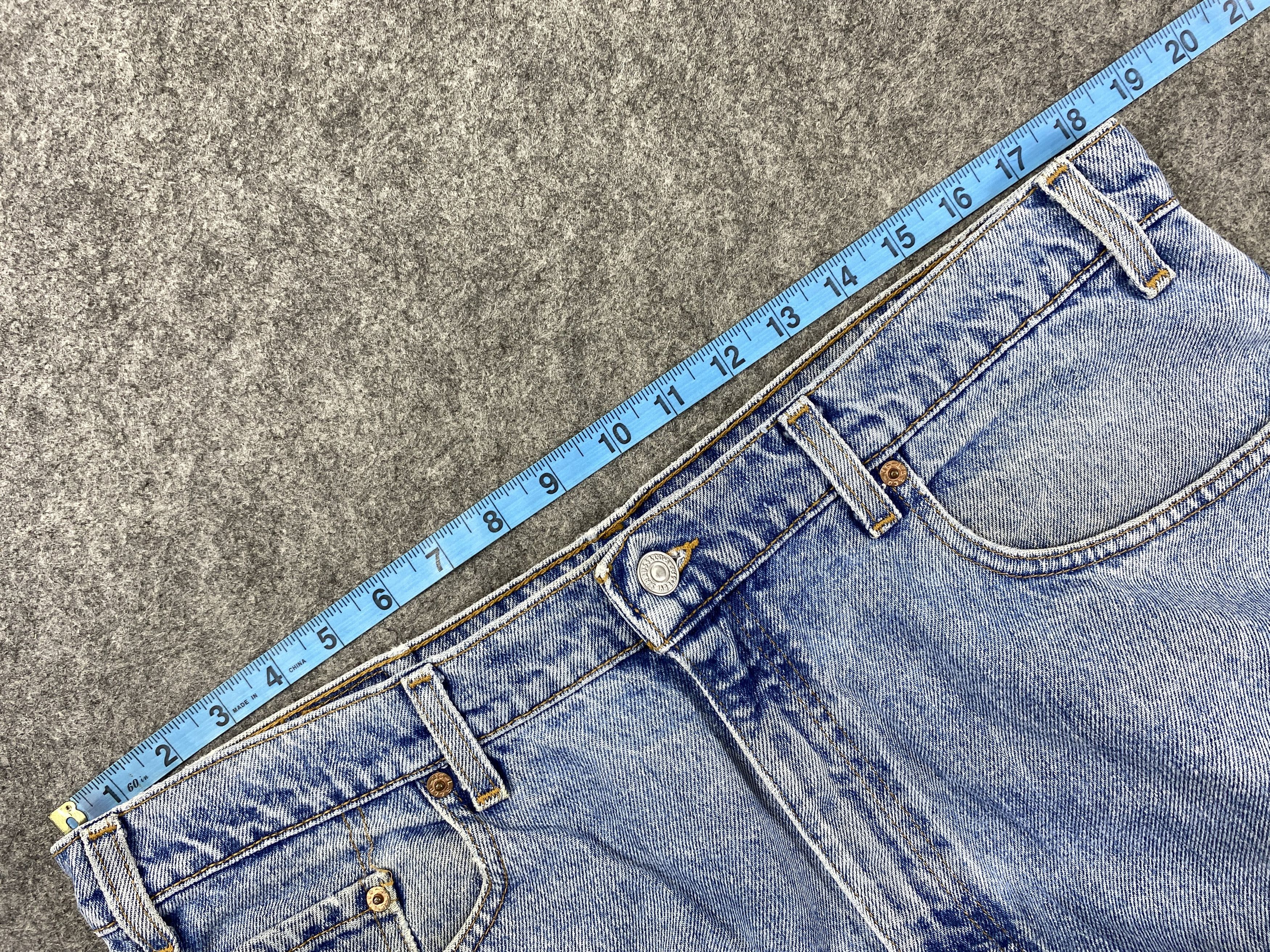 Levi's Blue Wash Vintage Levi's 505 Jeans 37x30.5 Denim -JN1835 Size US 37 - 5 Thumbnail
