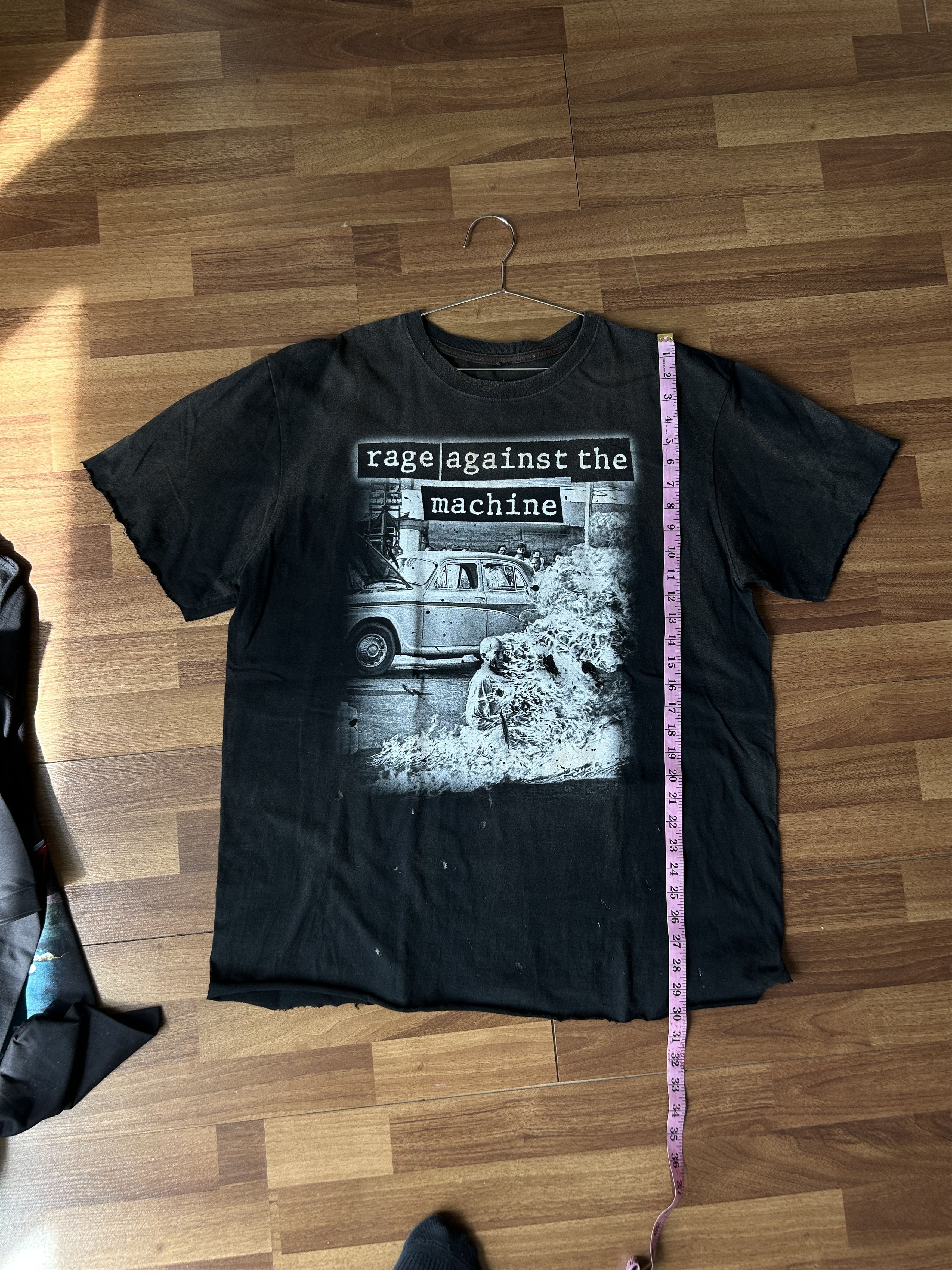 Band Tees 00s Thrashed Rage Against The Machine Vintage Fader Size US XL / EU 56 / 4 - 9 Thumbnail