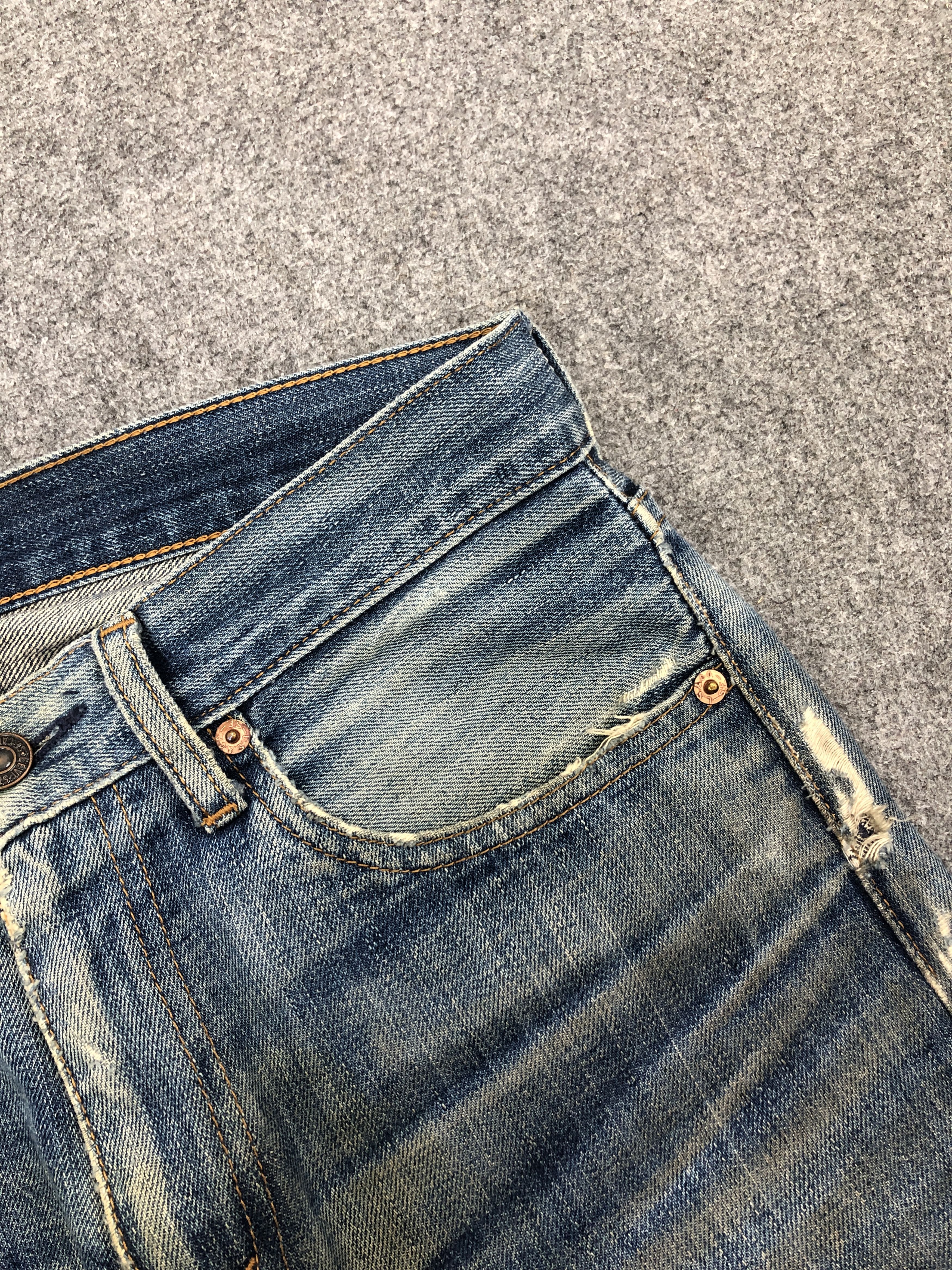 Levi's × Vintage Vintage 90s Levis 505 Faded Blue Jeans Size US 30 / EU 46 - 13 Thumbnail