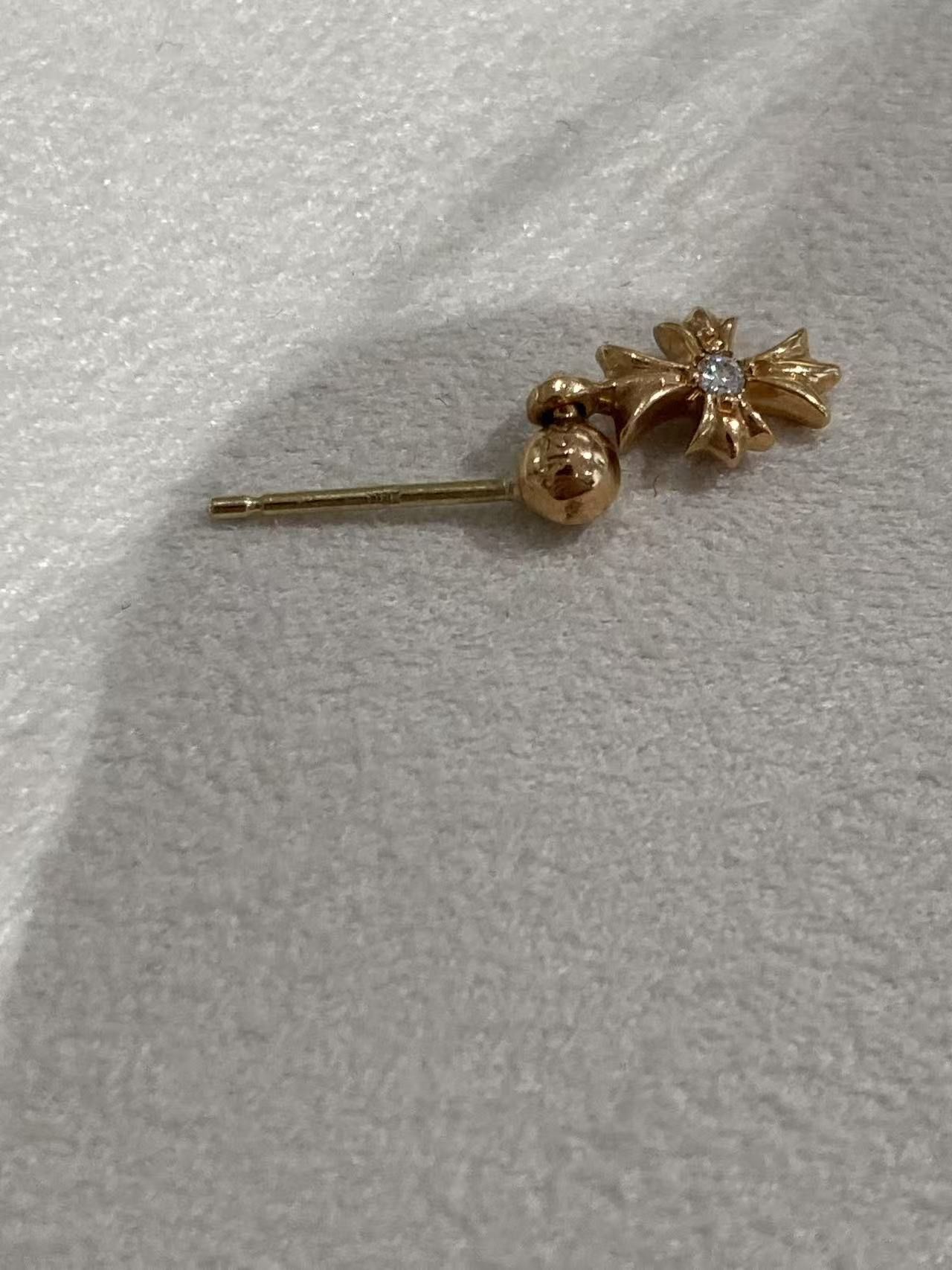 Chrome Hearts Chrome Hearts 22K Gold Diamond Tiny E Cross Earring Drop Size ONE SIZE - 14 Thumbnail