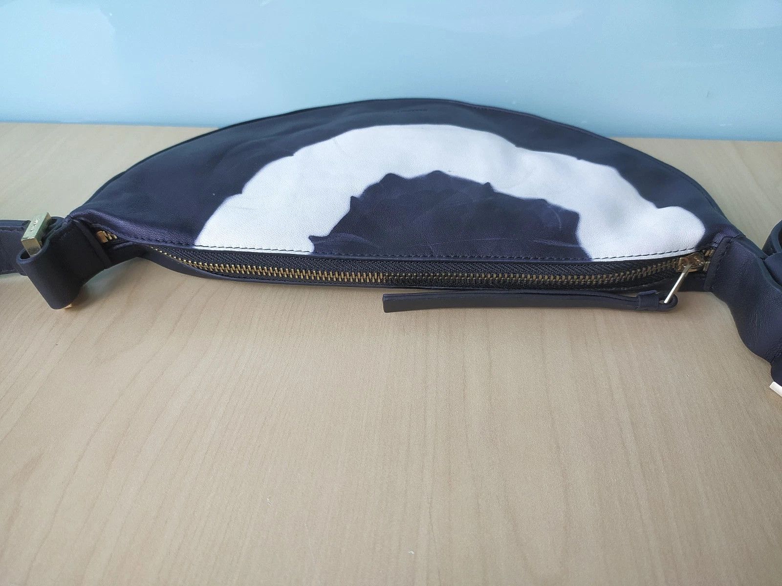 Allsaints AllSaints Leather Half Moon Crossbody Bag FTP / 8017 Size ONE SIZE - 9 Thumbnail