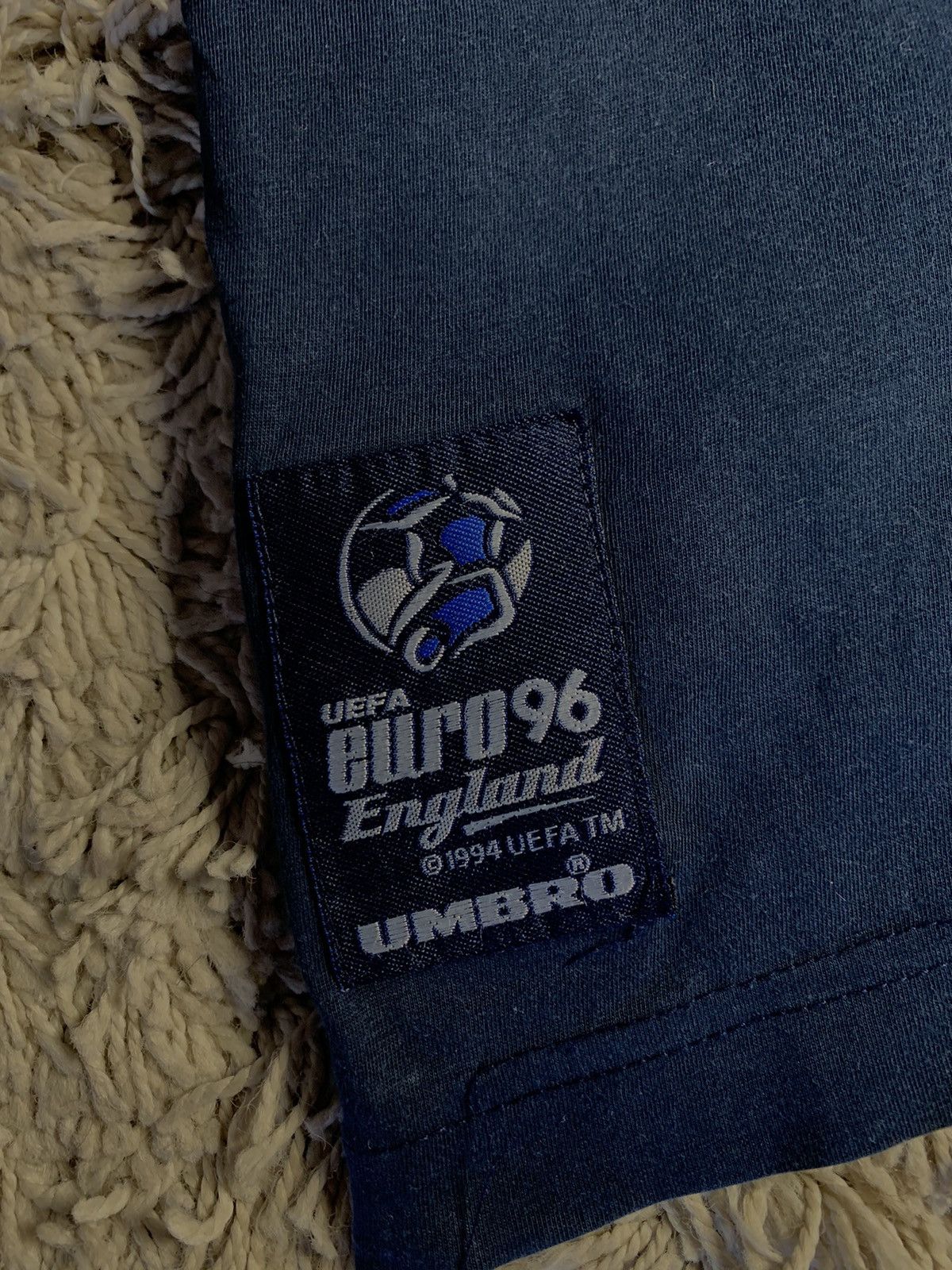 Umbro × Vintage Vintage Umbro England Euro 1996 t shirt Size US L / EU 52-54 / 3 - 7 Thumbnail