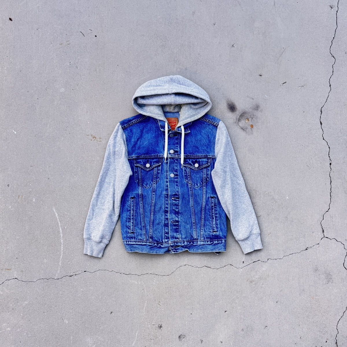 Levi's × Vintage Levi’s Hooded Trucker Jacket | Denim Vest | Y2K Vintage Size US S / EU 44-46 / 1 - 1 Thumbnail
