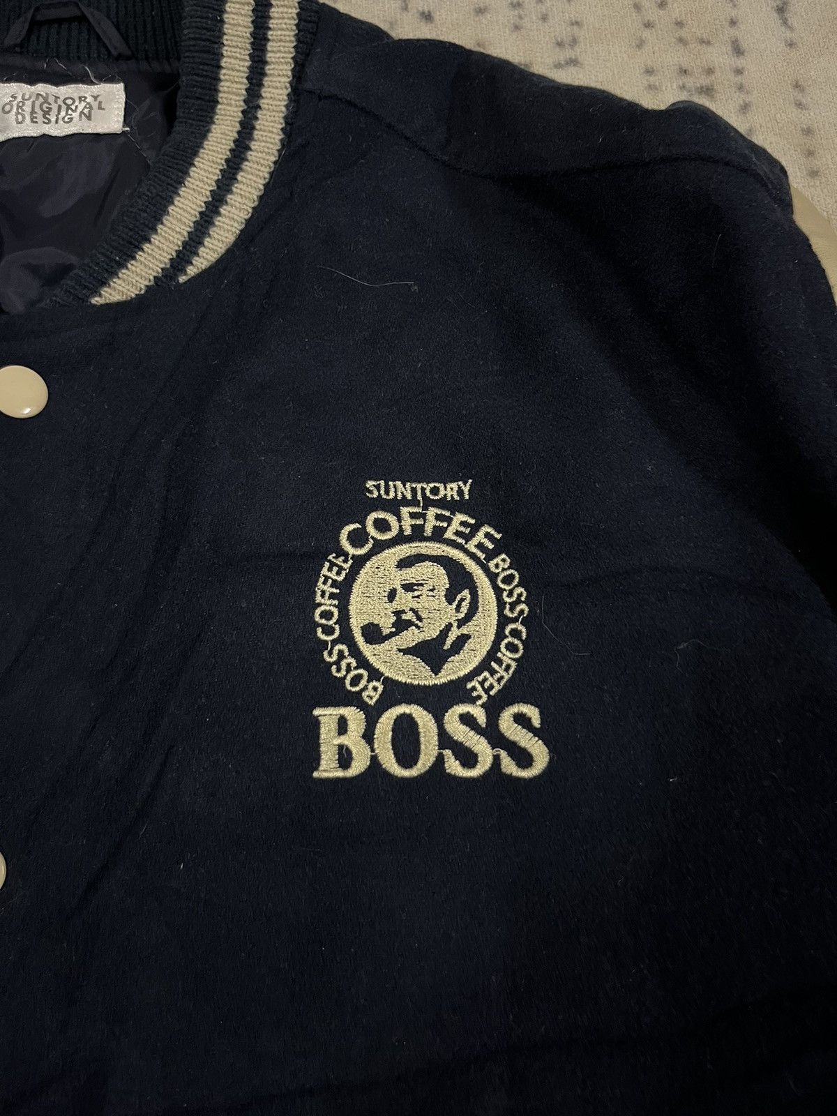 Japanese Brand Suntory Coffee Boss Embroidered Big Logo Varsity Jacket Size US L / EU 52-54 / 3 - 5 Thumbnail