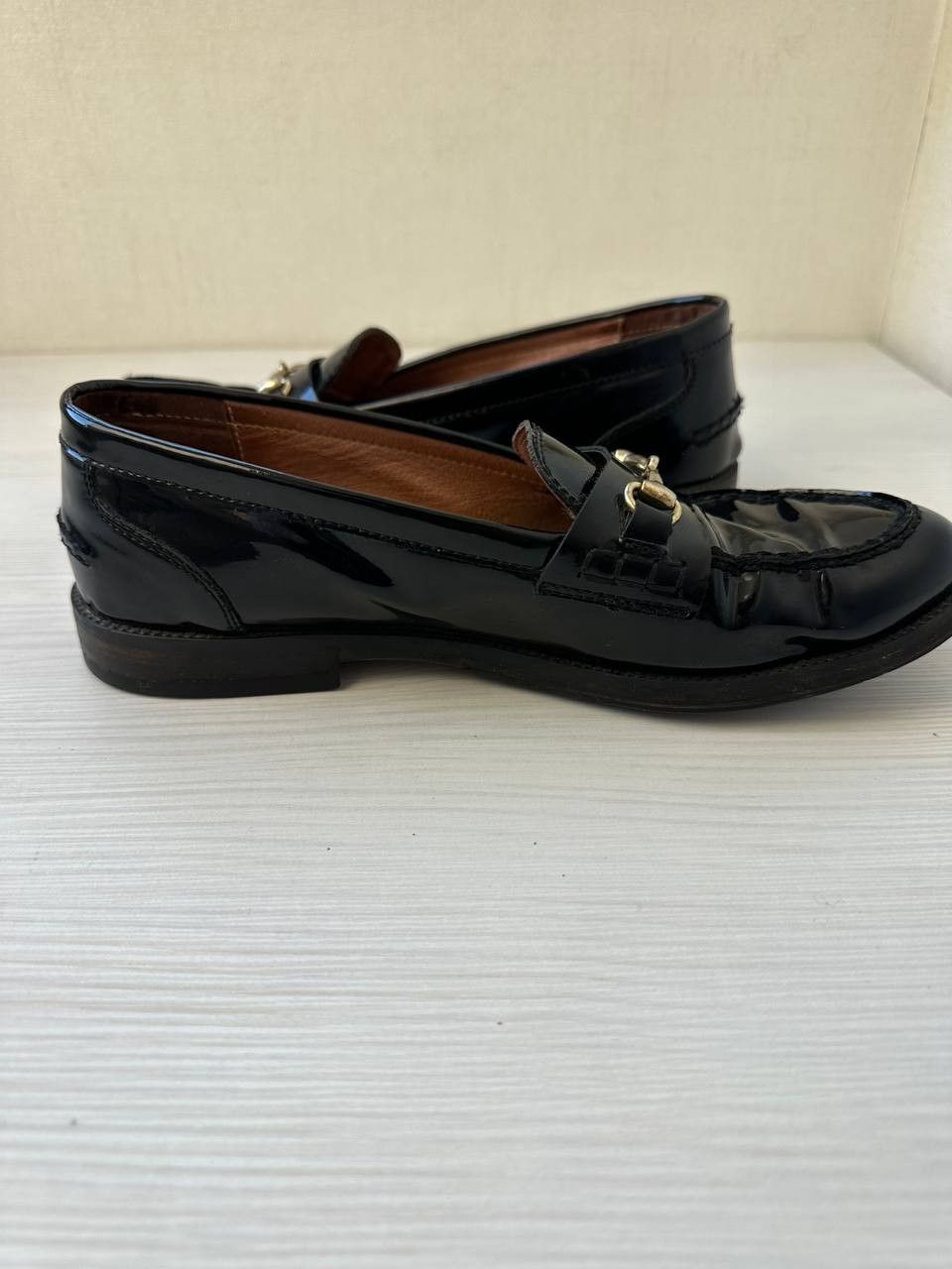 Leather × Russell & Bromley Russell & Bromley Patent Leather Loafers Horsebit Italy Size US 7 / EU 40 - 8 Thumbnail