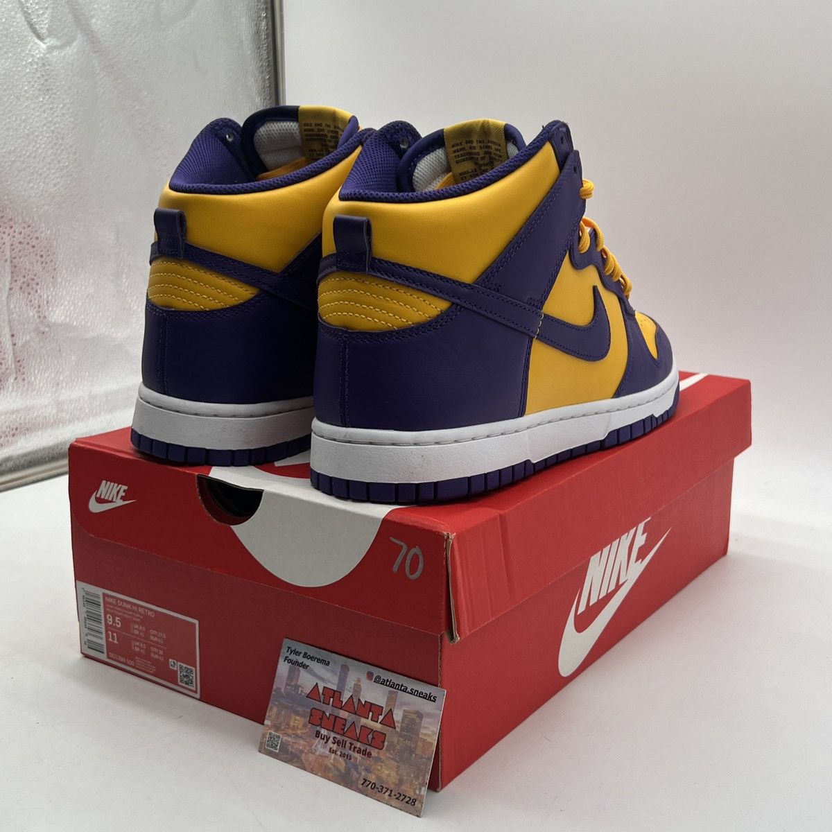 Nike Nike dunk high lakers Size US 9.5 / EU 42-43 - 5 Thumbnail