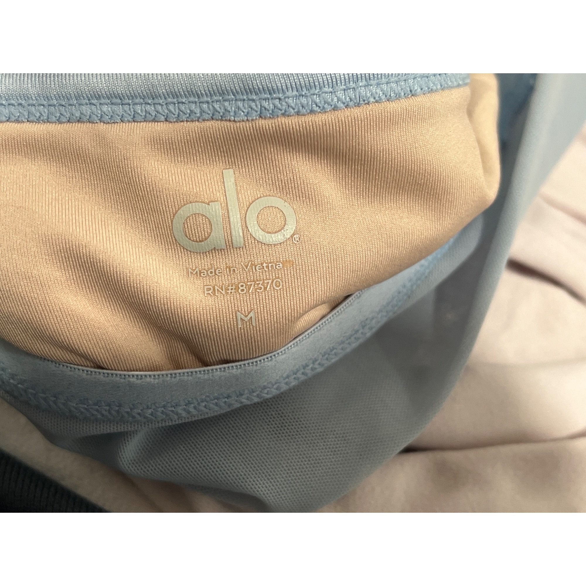Alo Alo Yoga Aria Sky Buff Mesh Stretch Sports Bra Medium Light Size M / US 6-8 / IT 42-44 - 5 Thumbnail
