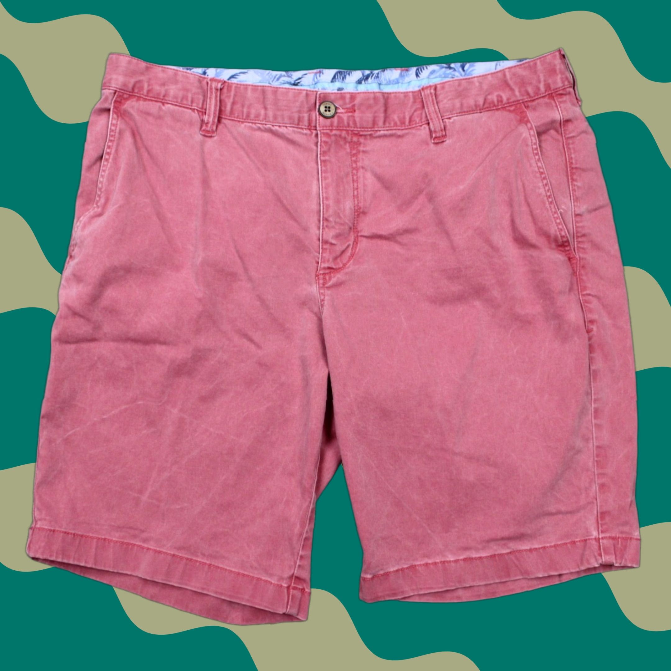 Tommy Bahama Tommy Bahama Chino Shorts Mens 36 Pink Cotton/Tencel Stretch 10" inseam Size US 36 / EU 52 - 1 Thumbnail
