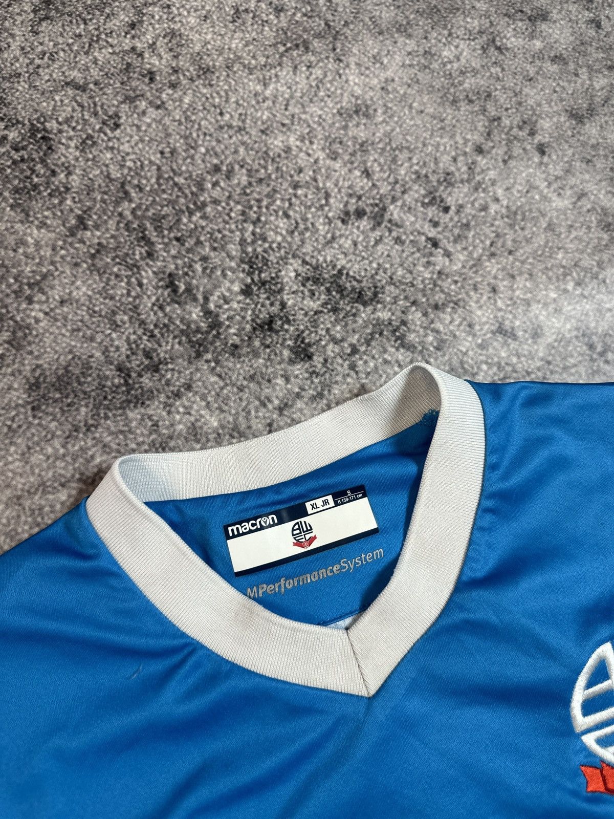 Macron Macron Bolton Town Soccer Jersey rare Streetwear USA S Rare Size US S / EU 44-46 / 1 - 3 Thumbnail