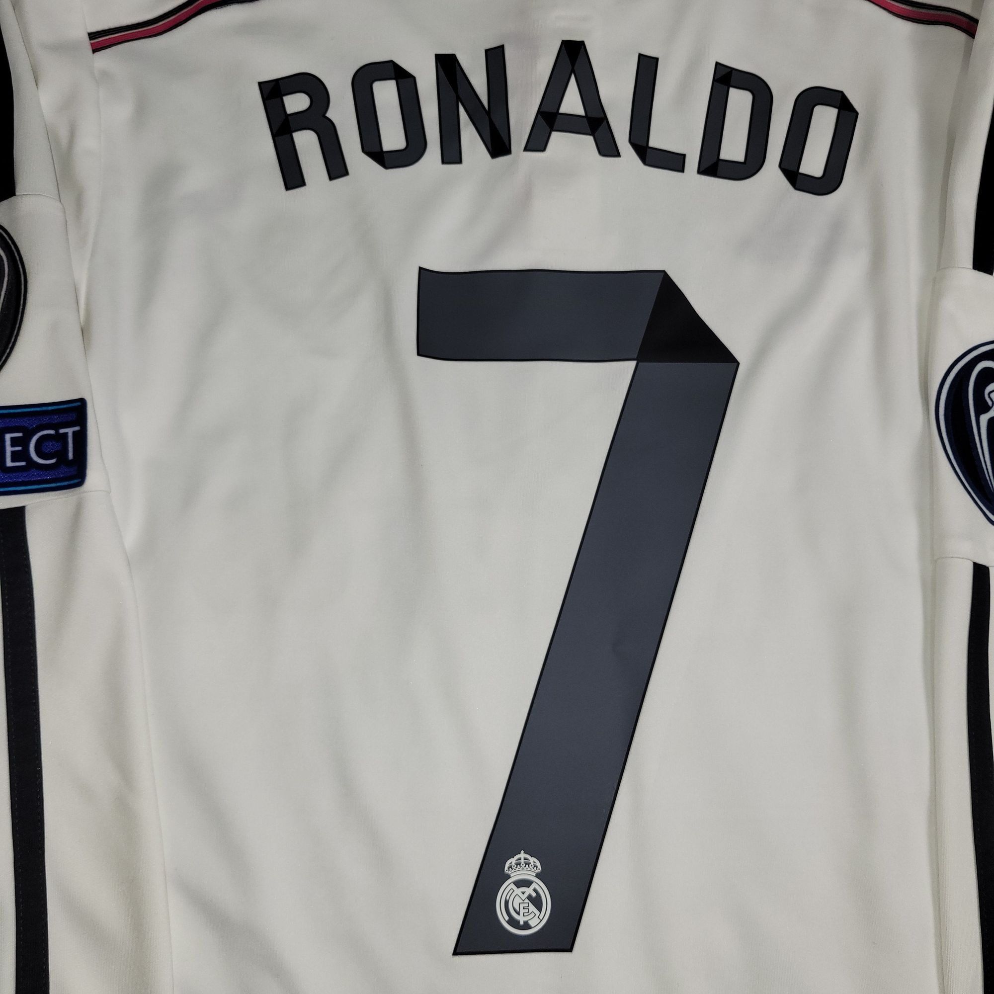 Adidas Ronaldo Real Madrid 2014 2015 Long Sleeve Soccer Jersey L Size US M / EU 48-50 / 2 - 4 Thumbnail