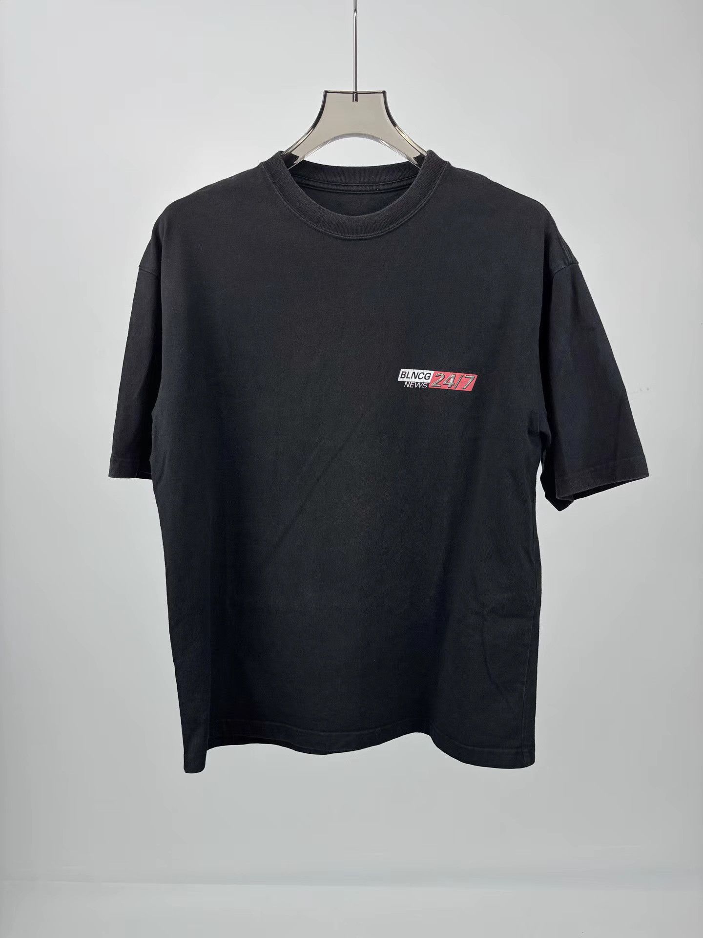 Balenciaga BALENCIAGA 24/7 Print Short Sleeve Size US S / EU 44-46 / 1 - 1 Thumbnail