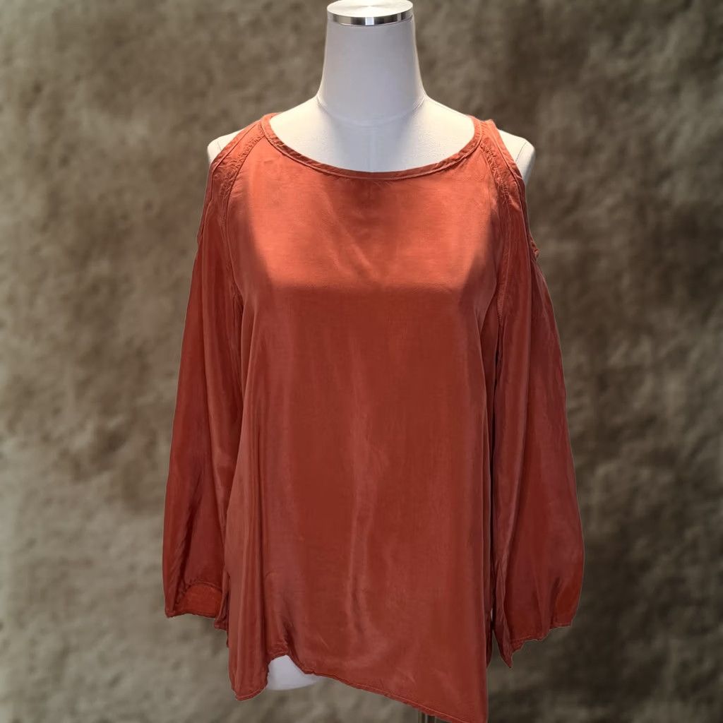 Hard Tail Hard Tail Womens Shirt Small Rust Orange Cold Shoulder Long Sleeve Blouse Tourniquet Size S / US 4 / IT 40 - 1 Thumbnail