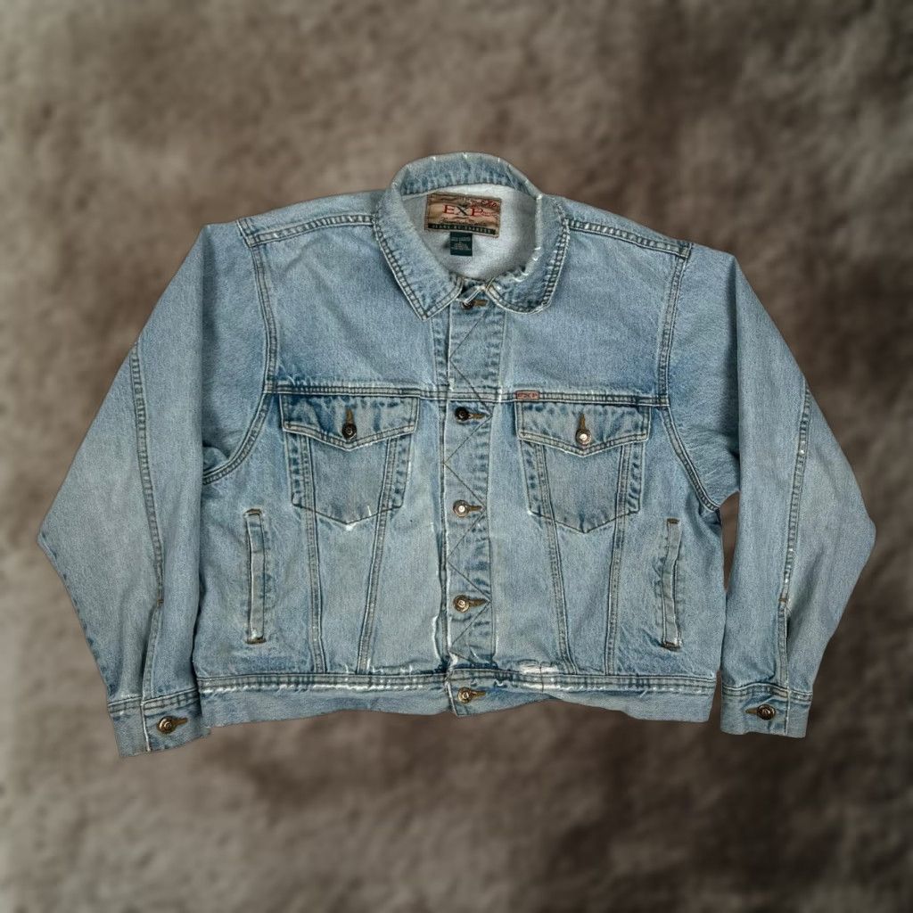 Express VINTAGE Express Jeans Jacket Mens Large Blue Denim Distressed Raw Hem 90s Size US 33 - 1 Thumbnail