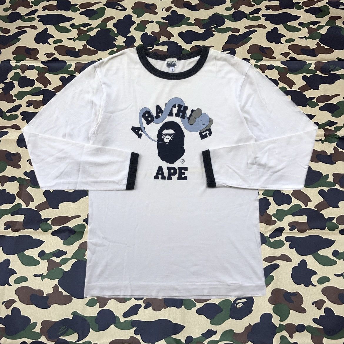 Bape × Kaws Bape x Kaws Bendy College Long Sleeve Tee Size US M / EU 48-50 / 2 - 1 Thumbnail