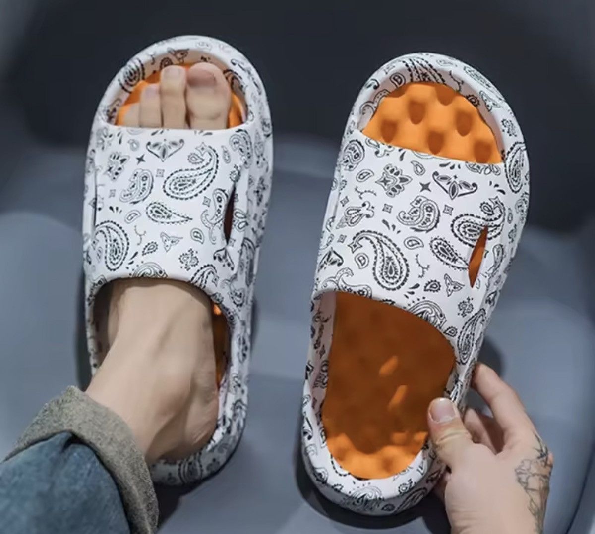 Japanese Brand Unisex Grafiti Sandal Size US 7.5 / EU 40-41 - 1 Thumbnail