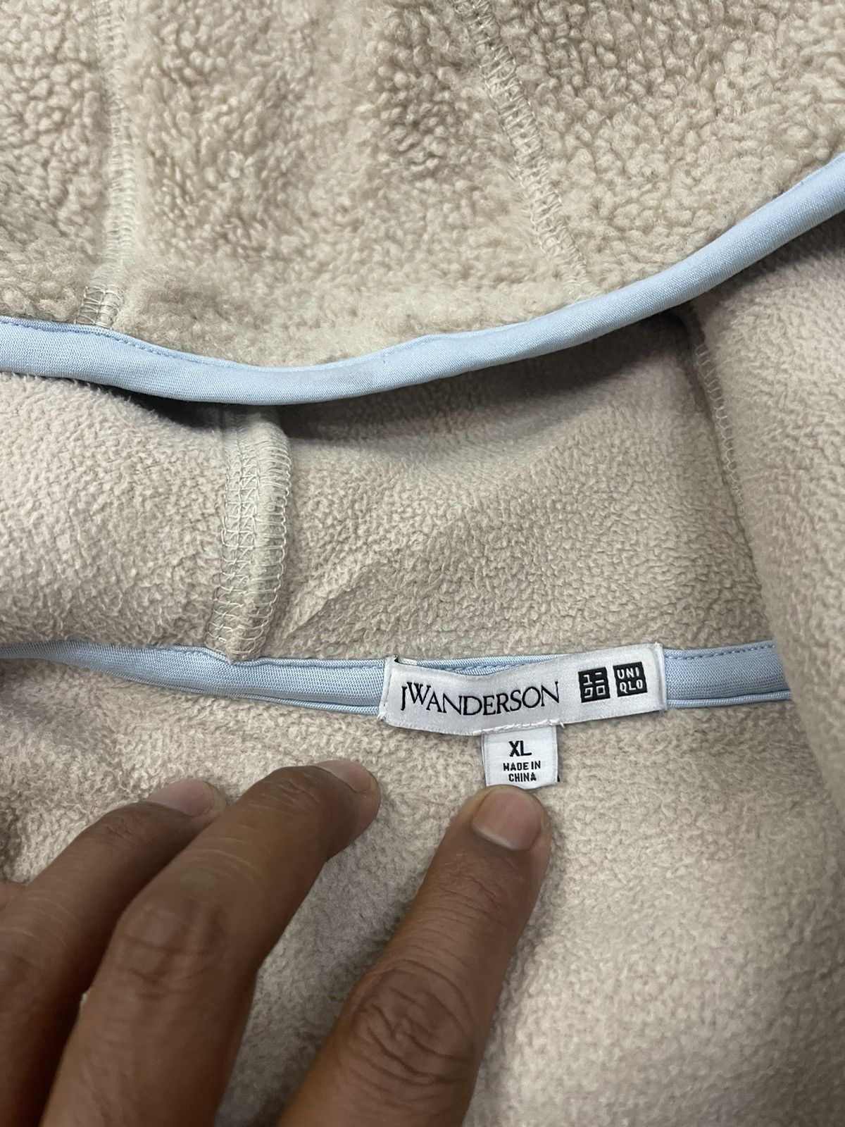 JW Anderson × Japanese Brand J.W. Anderson Uniqlo sherpa fleece hooded boxy jacket Size XL / US 12-14 / IT 48-50 - 5 Thumbnail