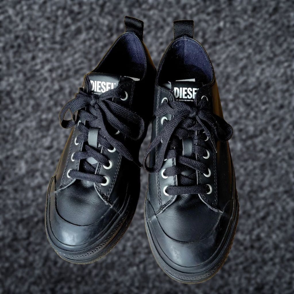 Diesel VINTAGE Diesel Men 8.5US Black Sneakers Casual Stylish Durable Platform 90s 00s Size US 9 / EU 42 - 1 Thumbnail