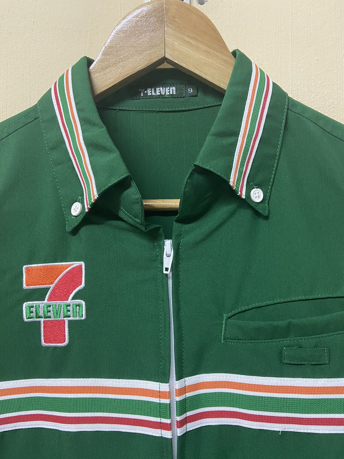 Japanese Brand × Vintage Bundle Deal 2pcs Vintage 7Eleven Zipper Jacket Size US M / EU 48-50 / 2 - 17 Thumbnail