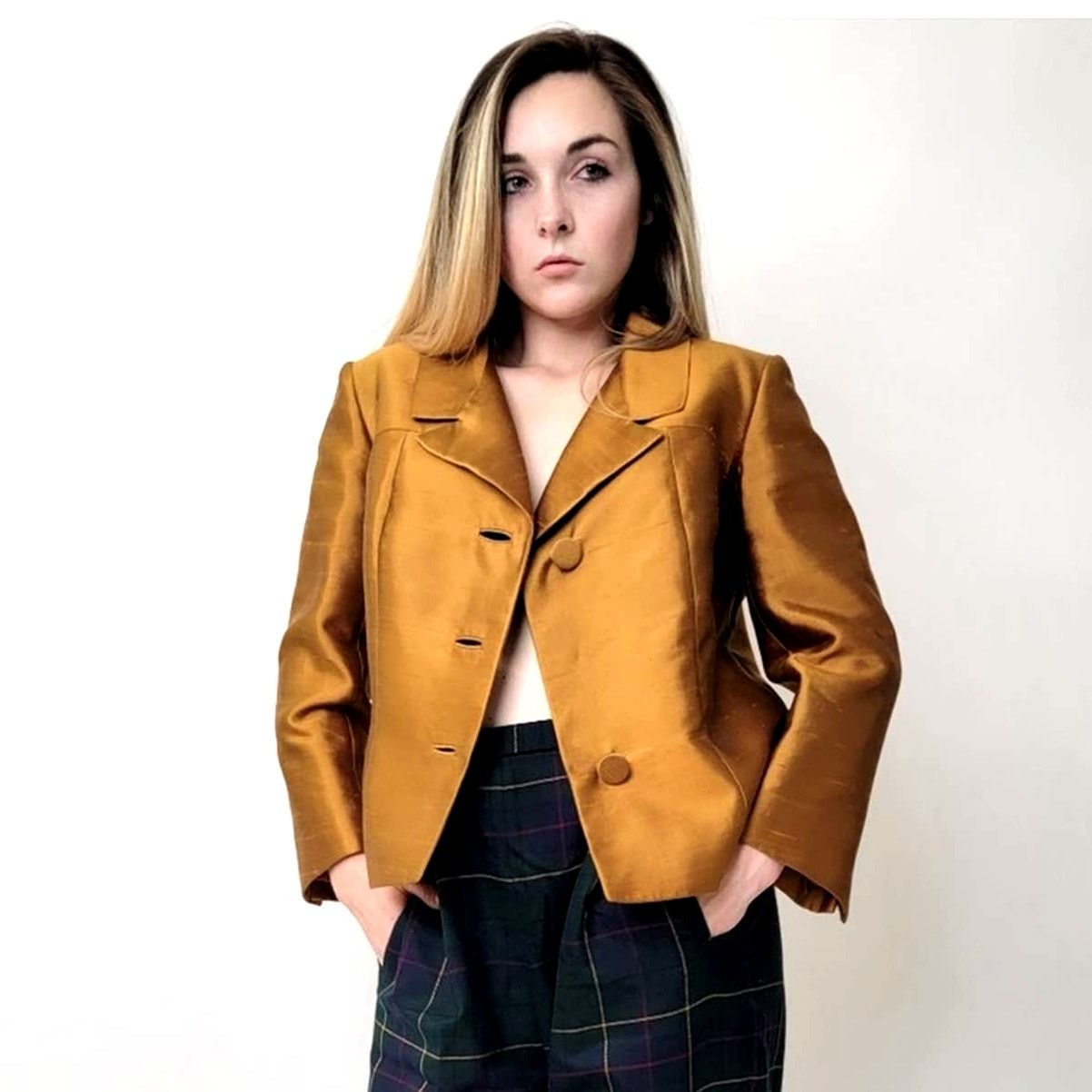Vintage Vintage 60's Gino Rossi Gold Cropped Blazer Jacket Size M / US 6-8 / IT 42-44 - 2 Thumbnail