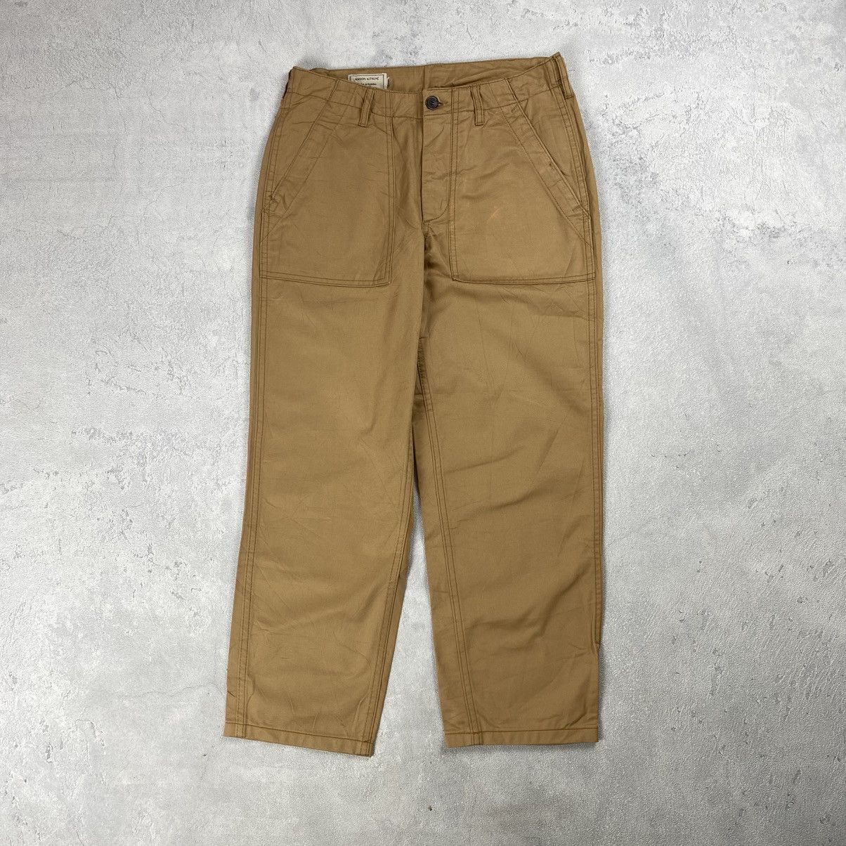 Maison Kitsune Maison Kitsune Fatigue Khaki Pants Size US 28 / EU 44 - 1 Thumbnail