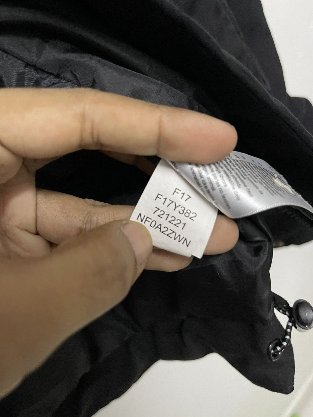 The North Face THE NORTH FACE 550 PUFFER JACKET Size US L / EU 52-54 / 3 - 18 Thumbnail