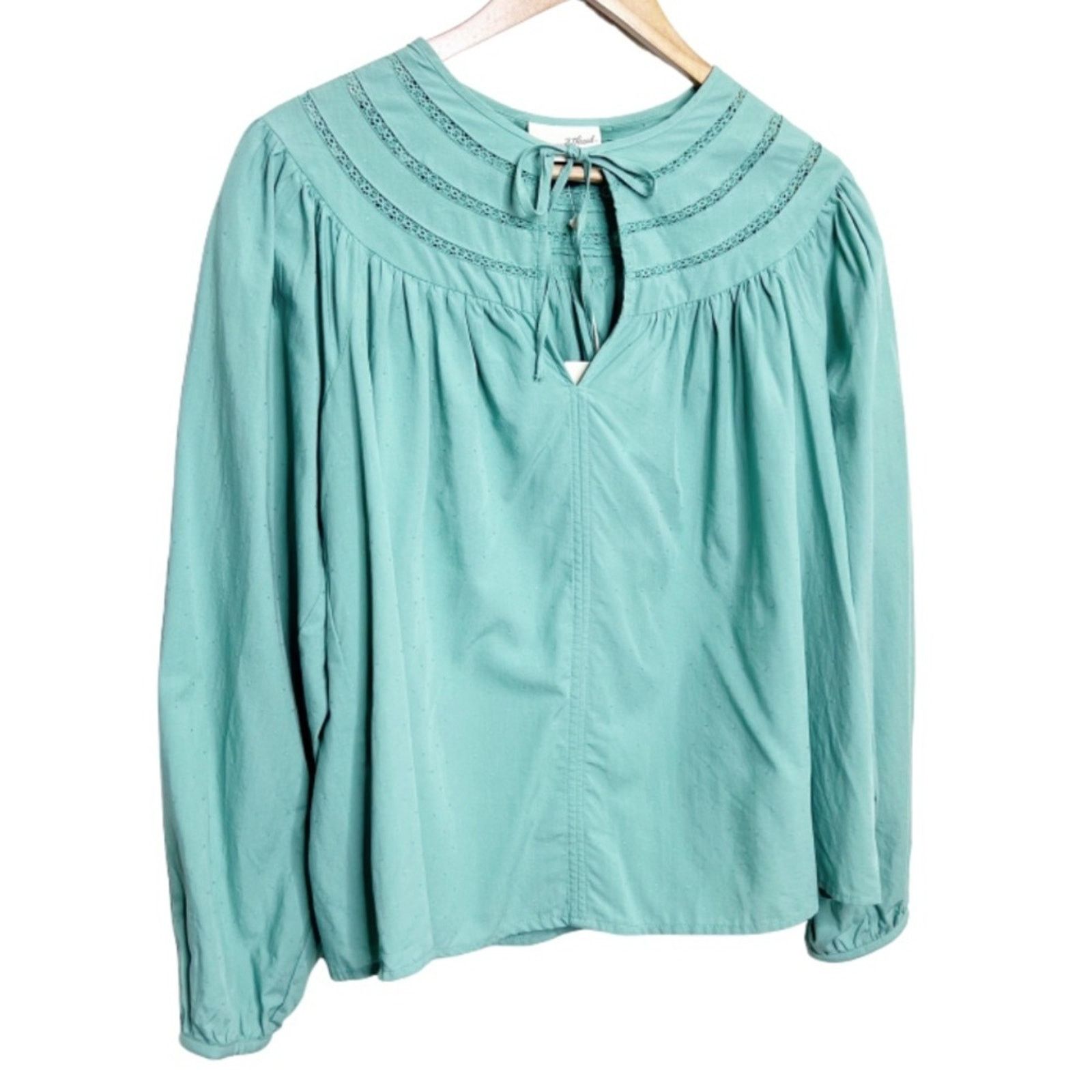Target Basics New with Tag Universal Thread Women’s Long Sleeve Blouse Size S / US 4 / IT 40 - 2 Thumbnail