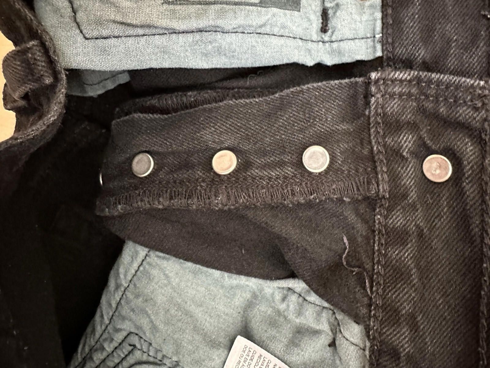 Levi's Levi’s Premium 501 Cutoff Shorts, High Rise Black, Sz 32” Size 32" / US 10 / IT 46 - 4 Thumbnail