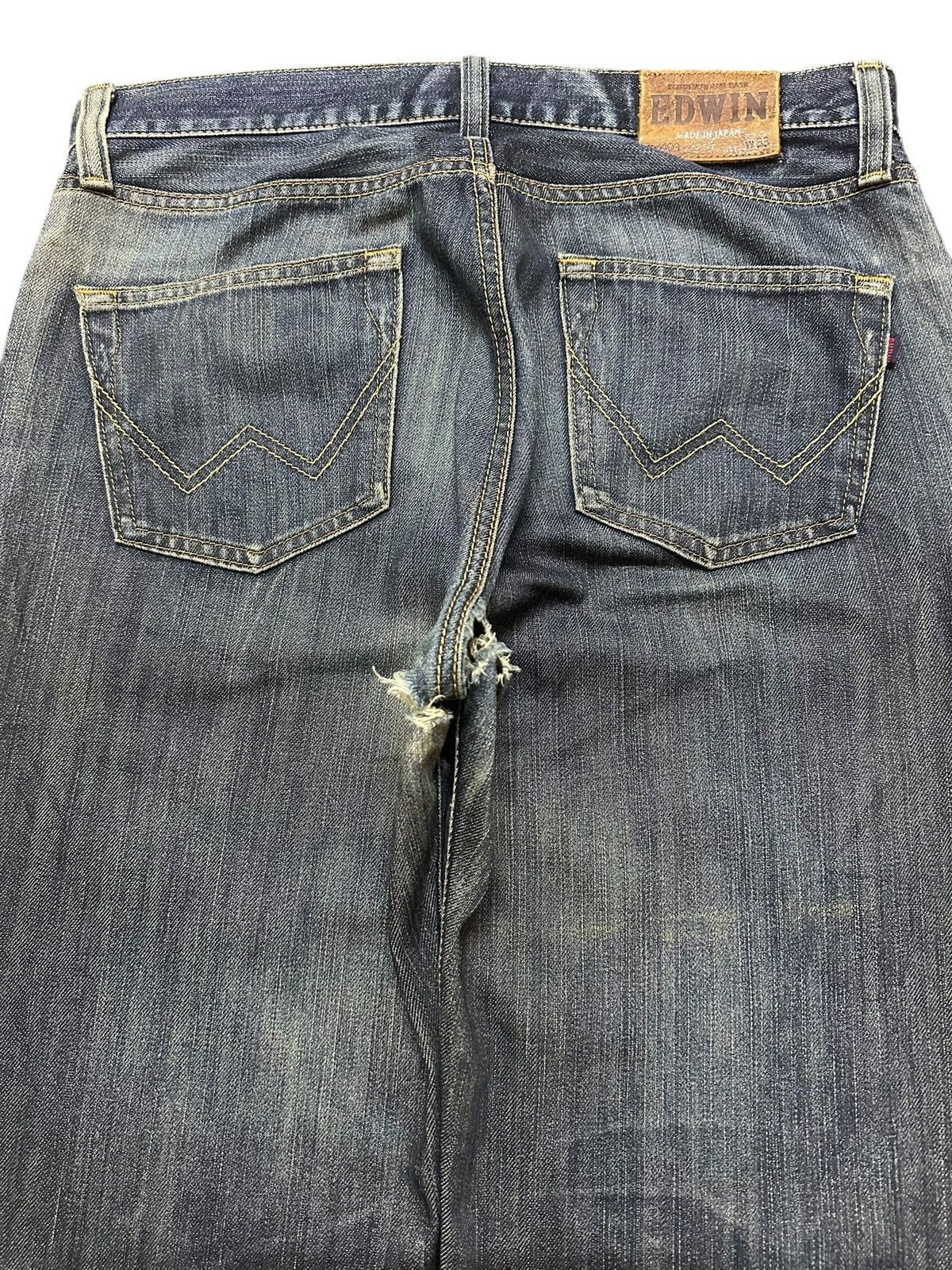 Edwin Vintage Distressed Edwin 403 Faded Wash Loose Baggy Style Size US 33 - 5 Thumbnail