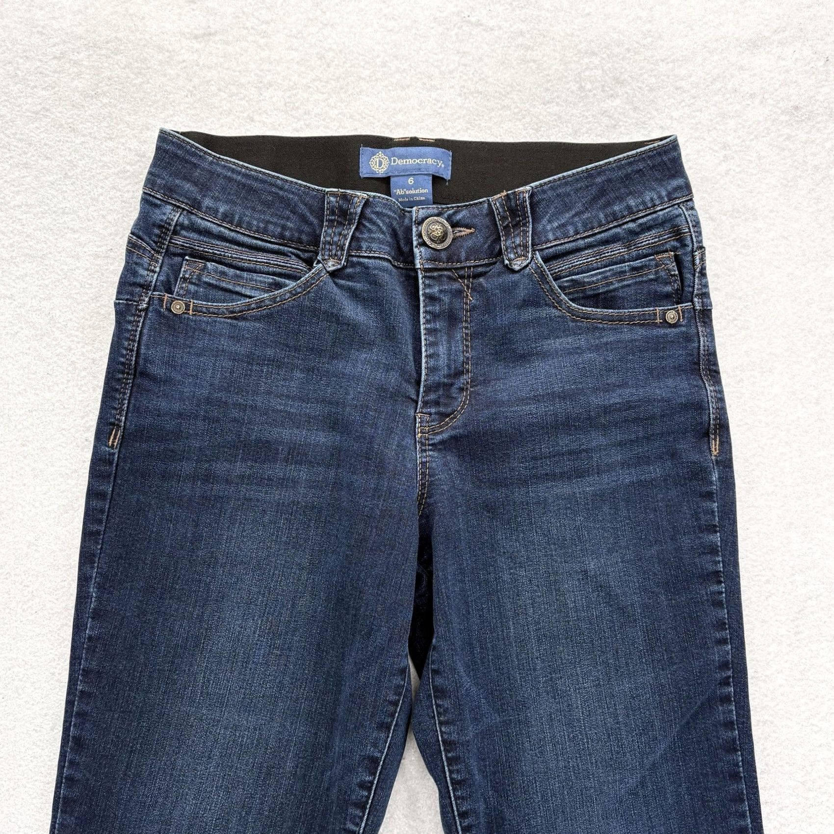 Vintage Democracy Jeans Straight Womens 6 Blue Dark Wash Mid Rise Stretch Size 28" / US 6 / IT 42 - 2 Thumbnail