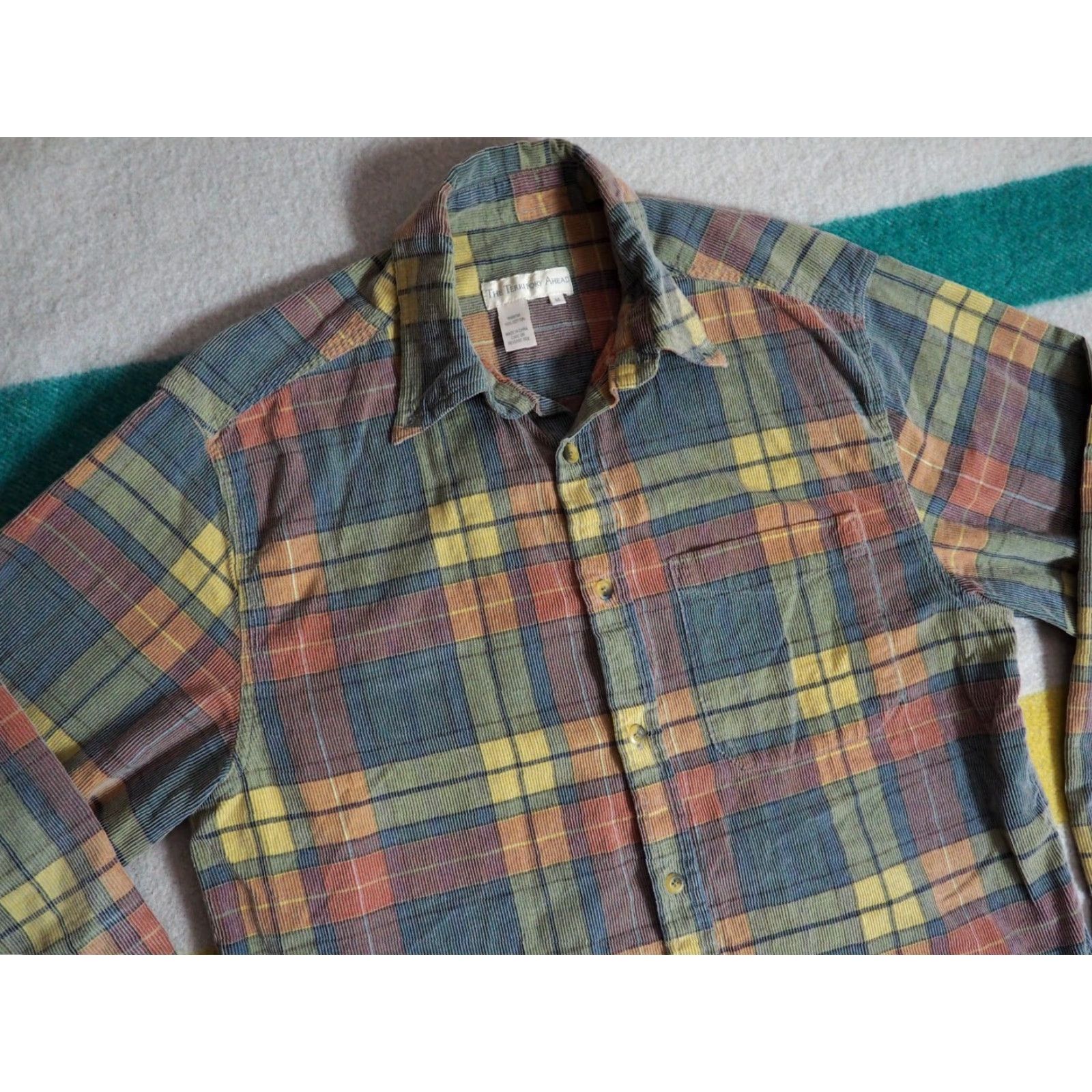 The Territory Ahead VTG 90s Territory Ahead Corduroy Shirt M Long Sleeve Multi-Color Button-Front Grunge Baggy Pocket Green 1990s Mens Size US M / EU 48-50 / 2 - 3 Thumbnail