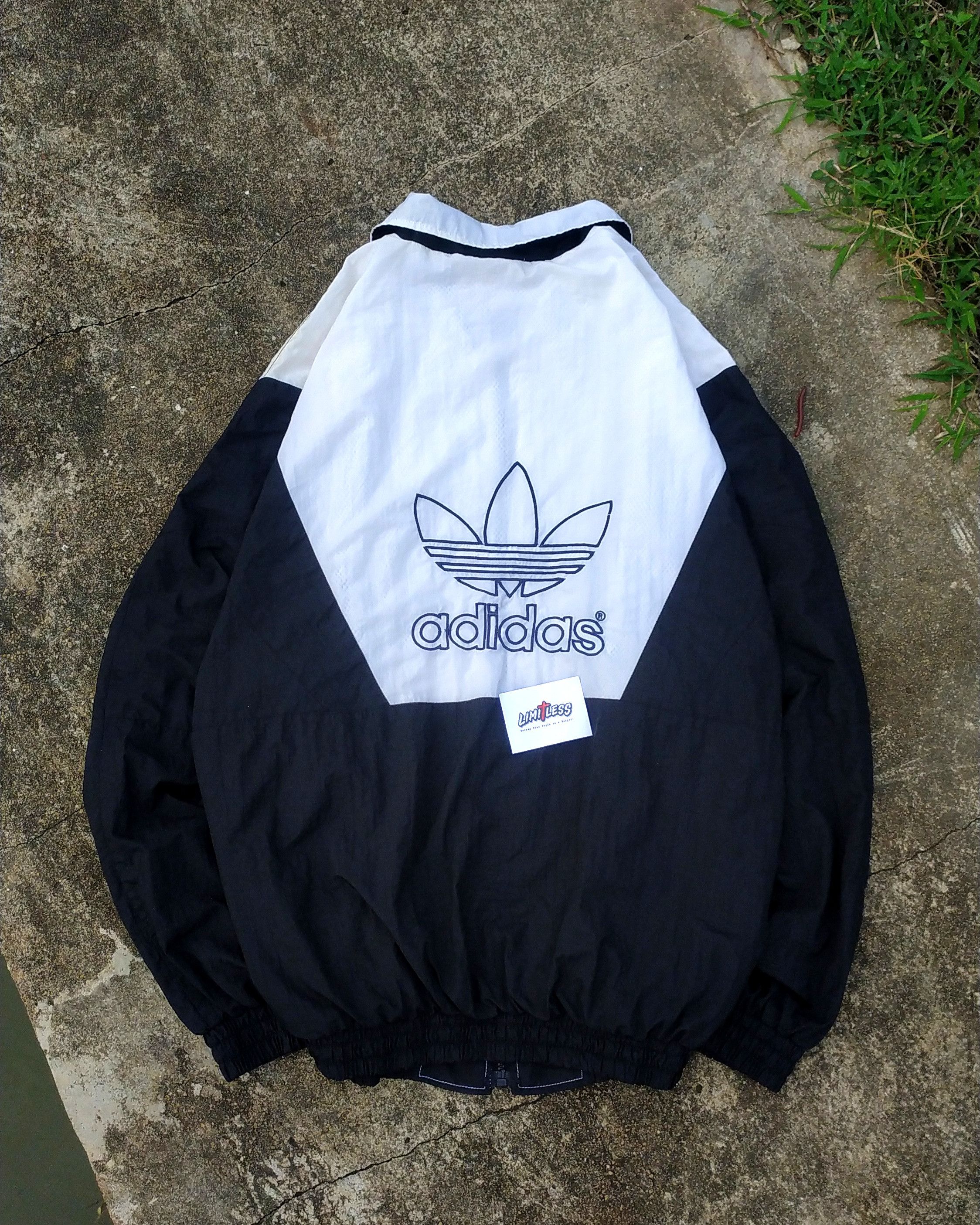 Adidas Windbreakers Adidas Trifoil Big Size Size US L / EU 52-54 / 3 - 5 Thumbnail