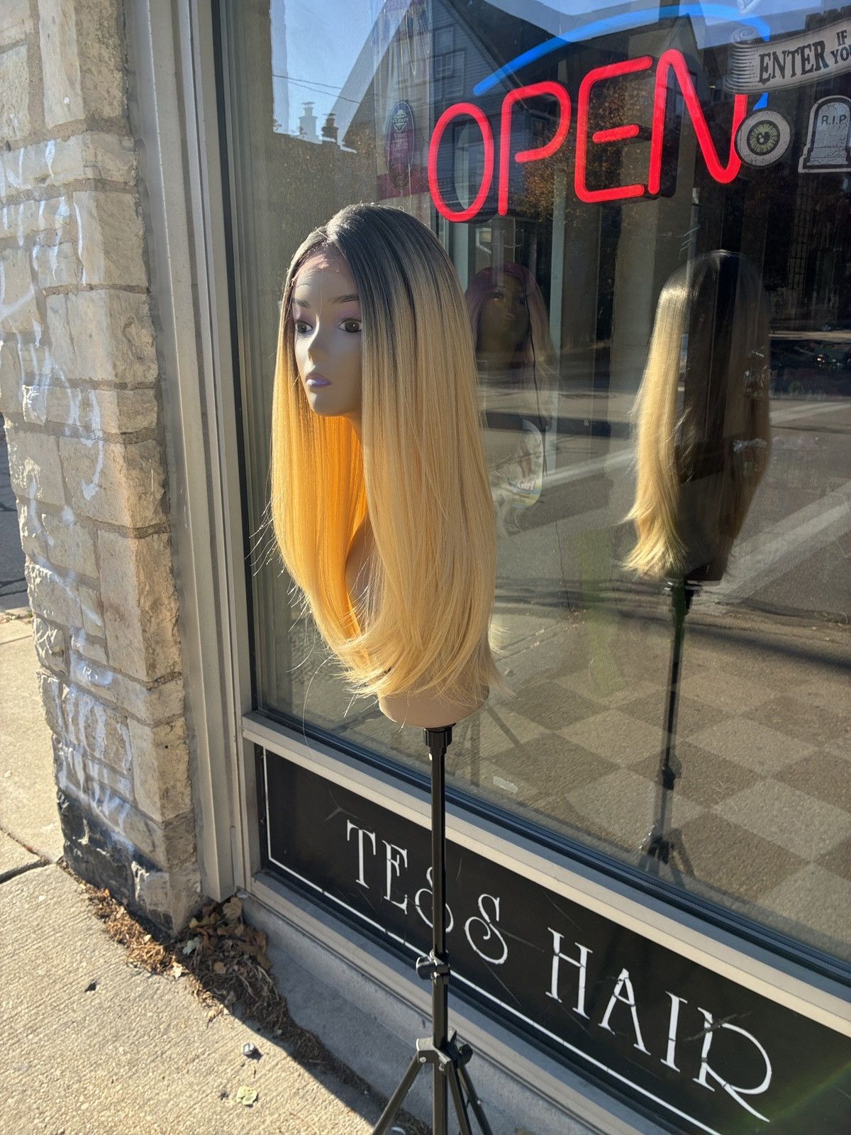 Other Tess wigs Size ONE SIZE - 4 Thumbnail