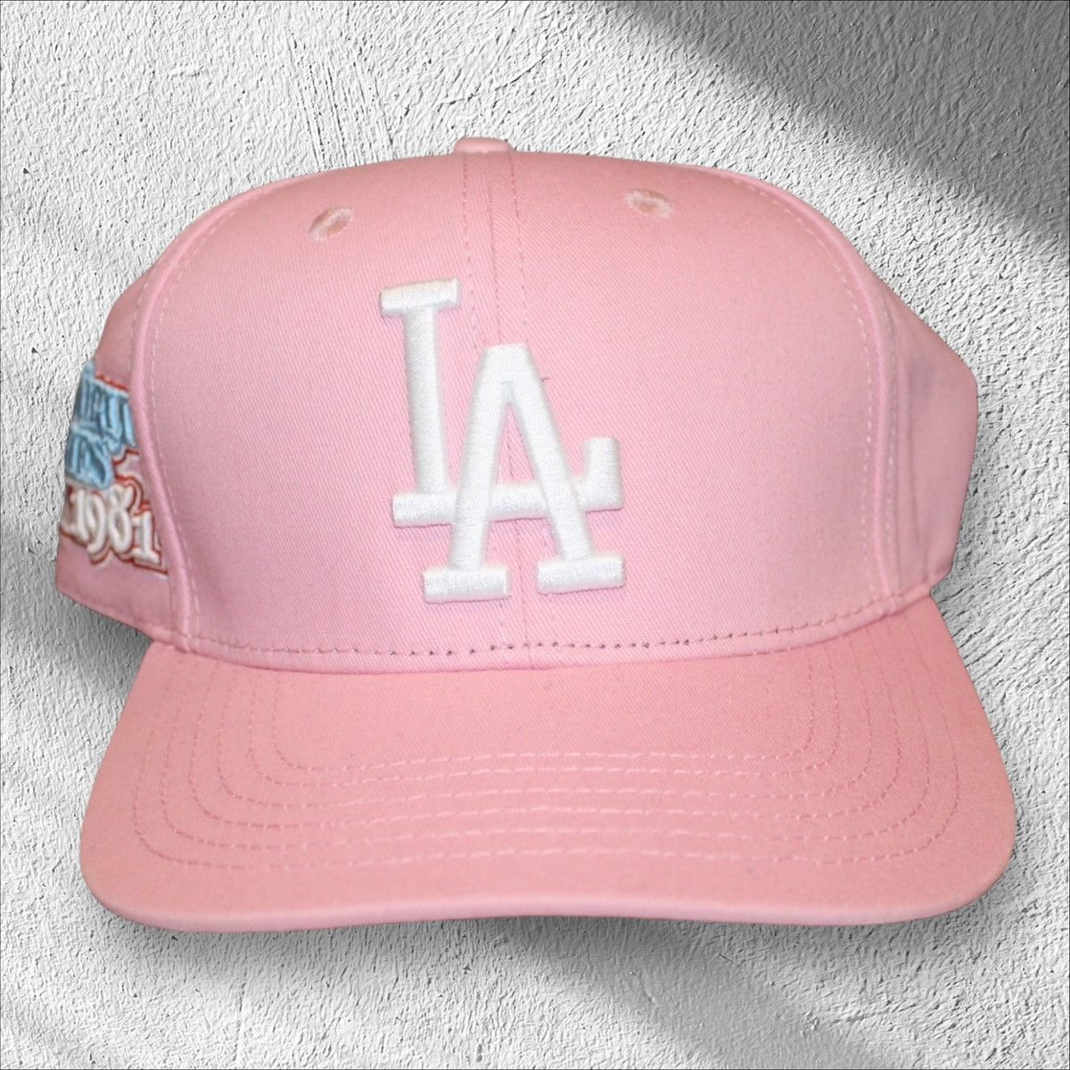 Pro Line Los Angeles Dodgers 1981 World Series Pink Snapback Hat Size ONE SIZE - 1 Thumbnail