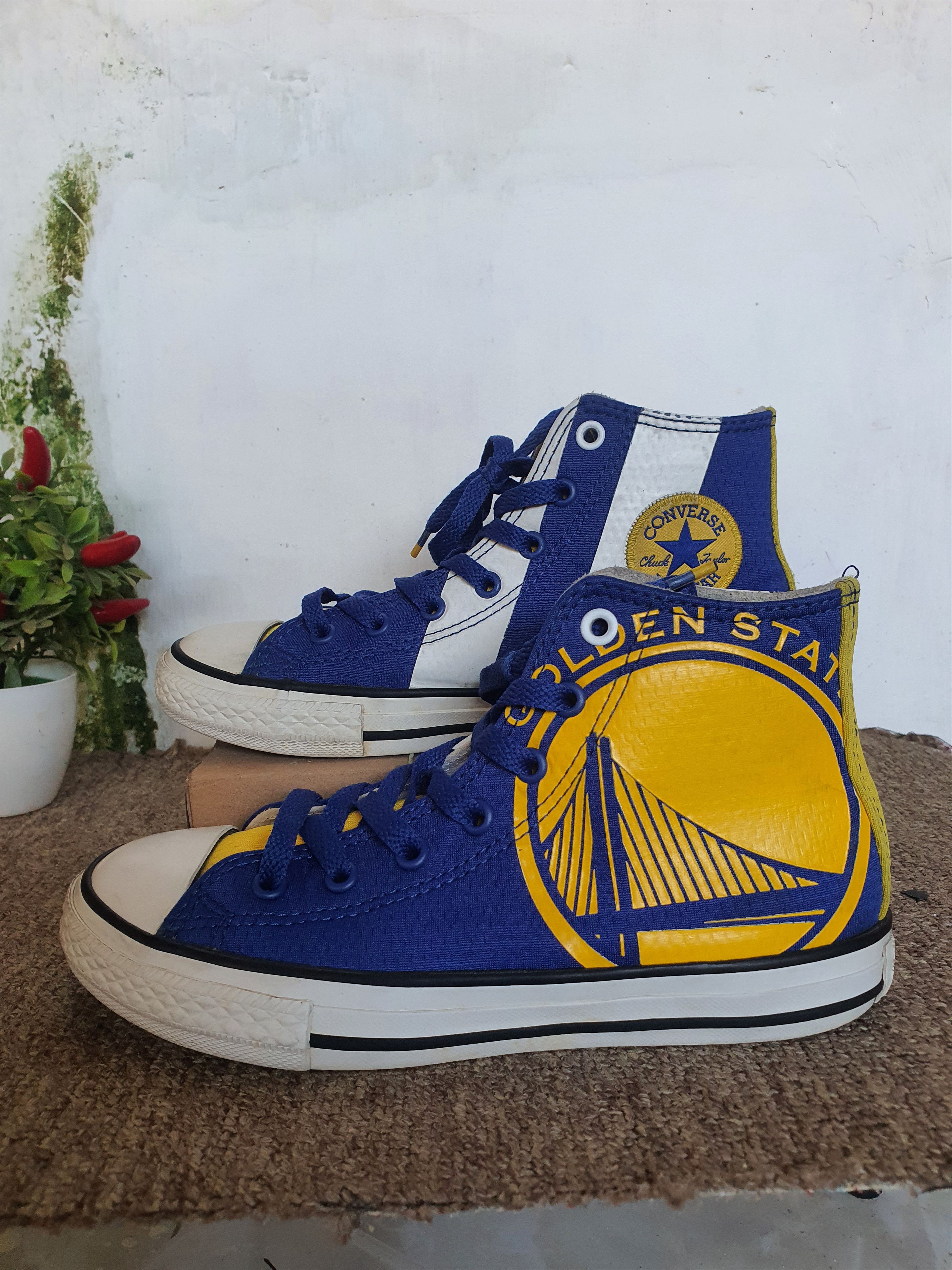 Converse Converse × NBA Golden State Warior Size US 5 / EU 37 - 2 Thumbnail
