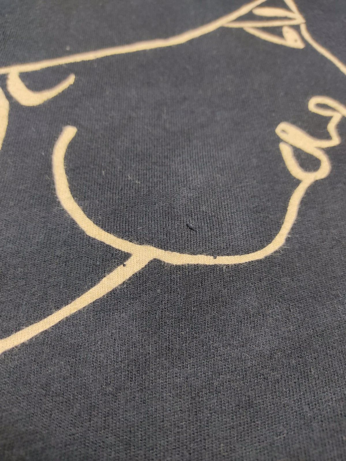 JW Anderson × Japanese Brand × Uniqlo Uniqlo X J.W.Anderson Japanese Brand T-Shirt Size US M / EU 48-50 / 2 - 2 Thumbnail