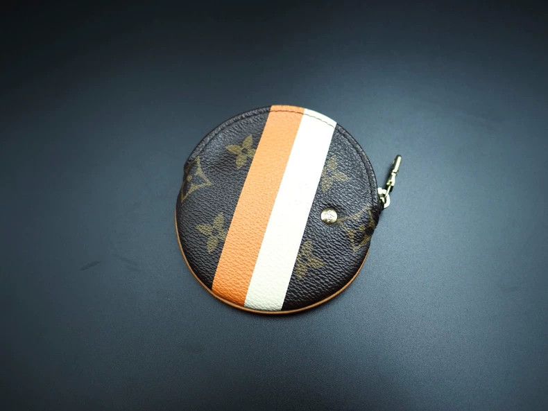 Louis Vuitton Louis vuittonMedieval limited brown old-fashioned boy chang Size ONE SIZE - 2 Thumbnail