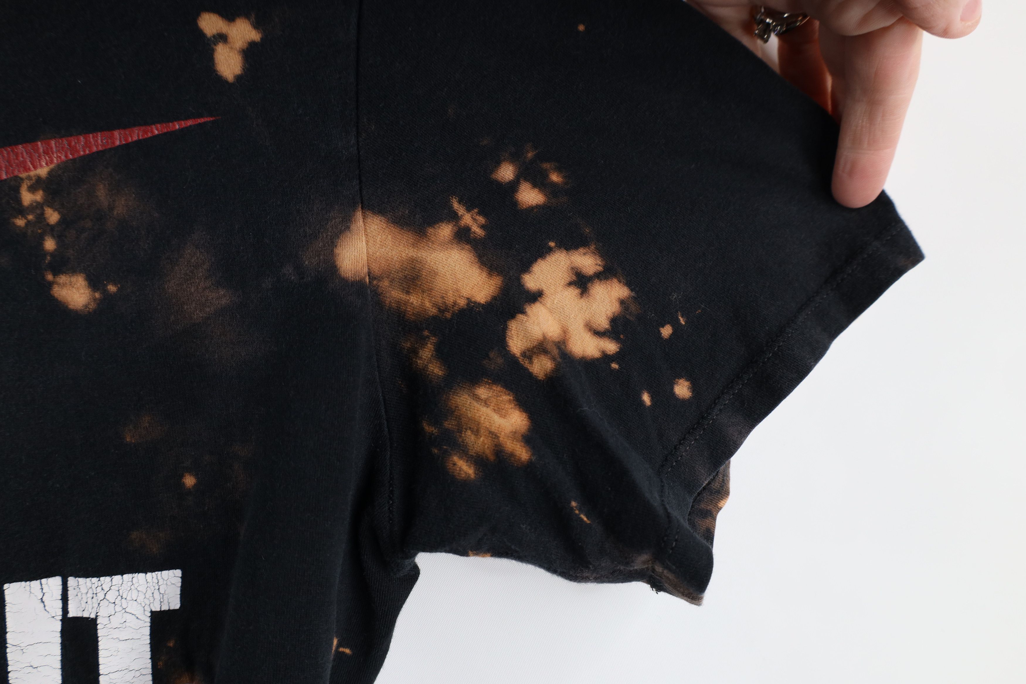 Nike × Vintage Vintage Y2K Nike Swoosh Acid Wash Just Do It T-Shirt Black Size US S / EU 44-46 / 1 - 6 Thumbnail